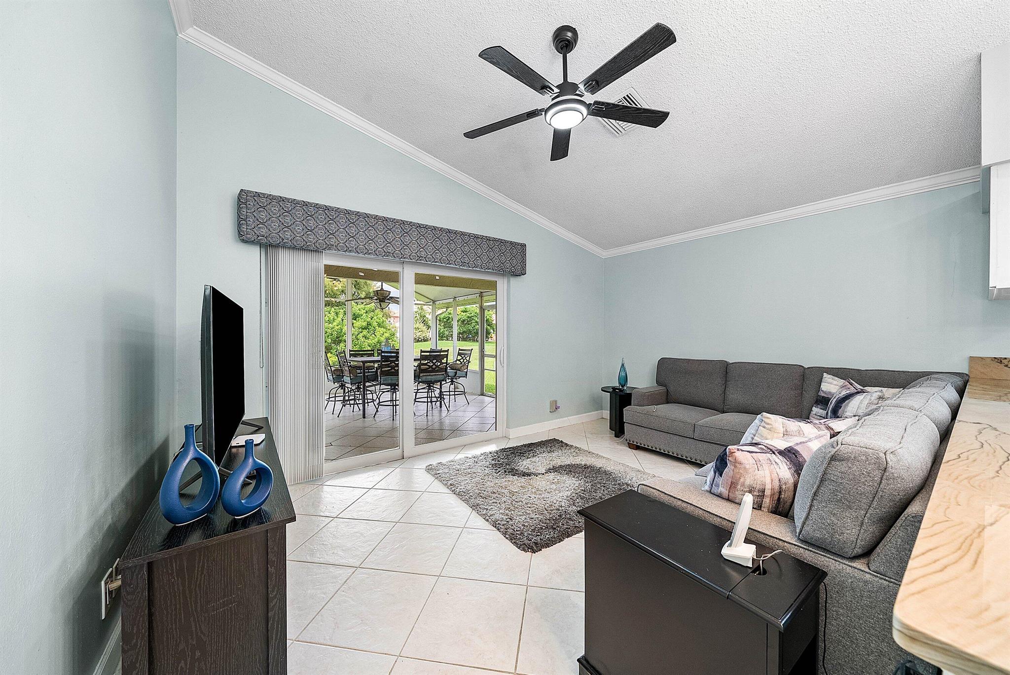 8582 Tourmaline Boulevard