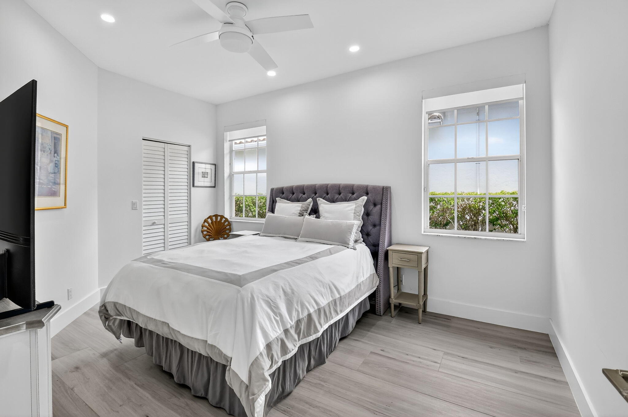 6668 NW 25th Terrace