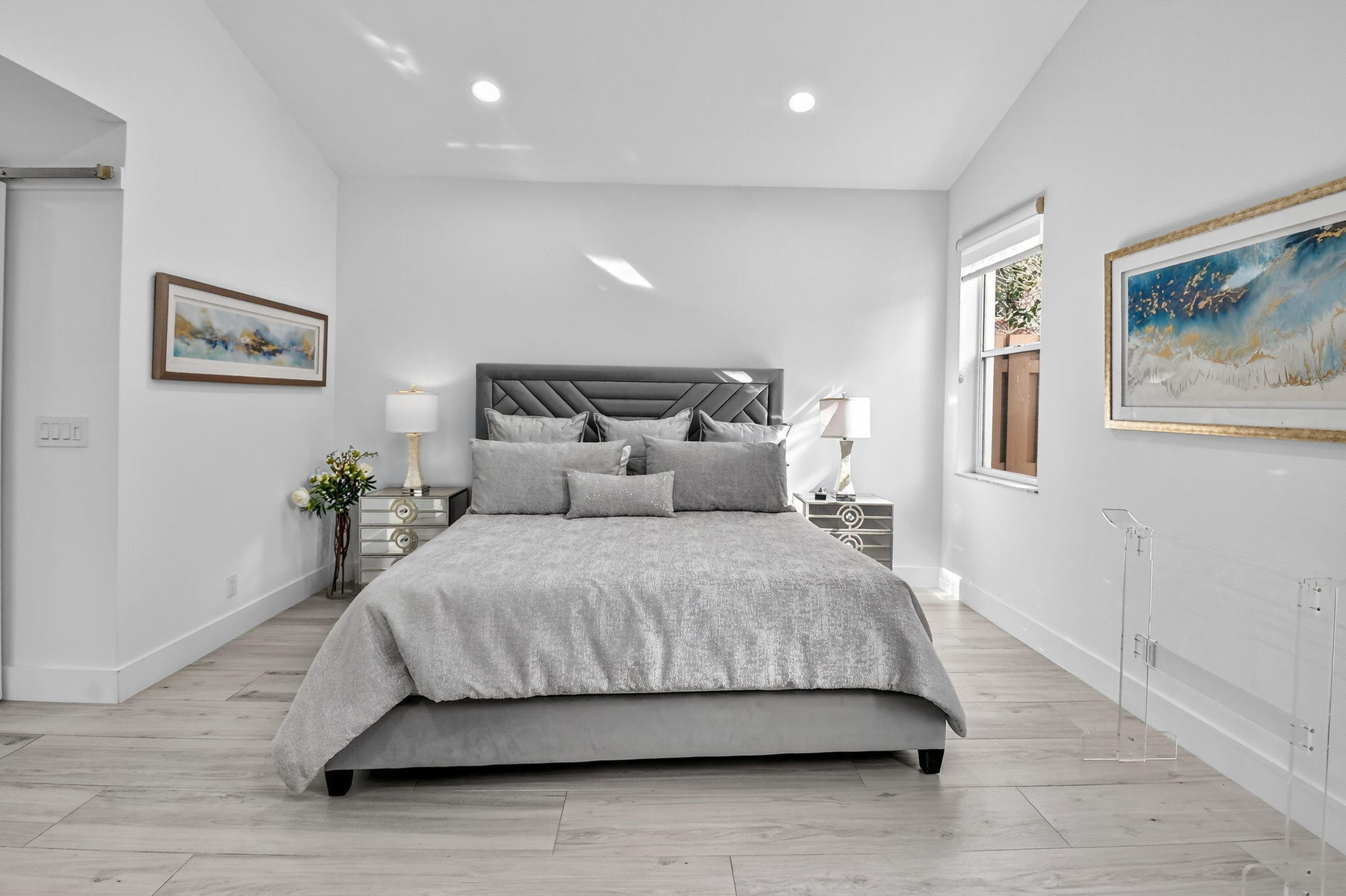 6668 NW 25th Terrace