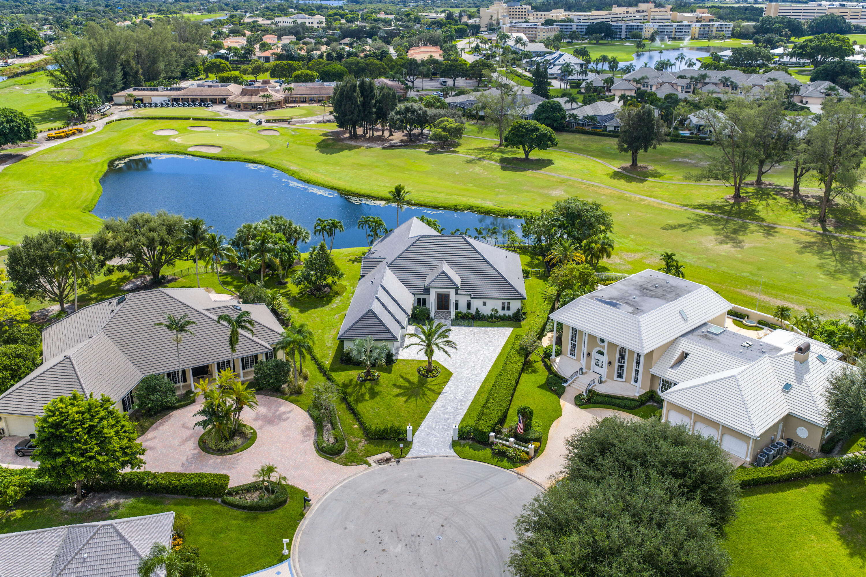 100 Glenbrook Court