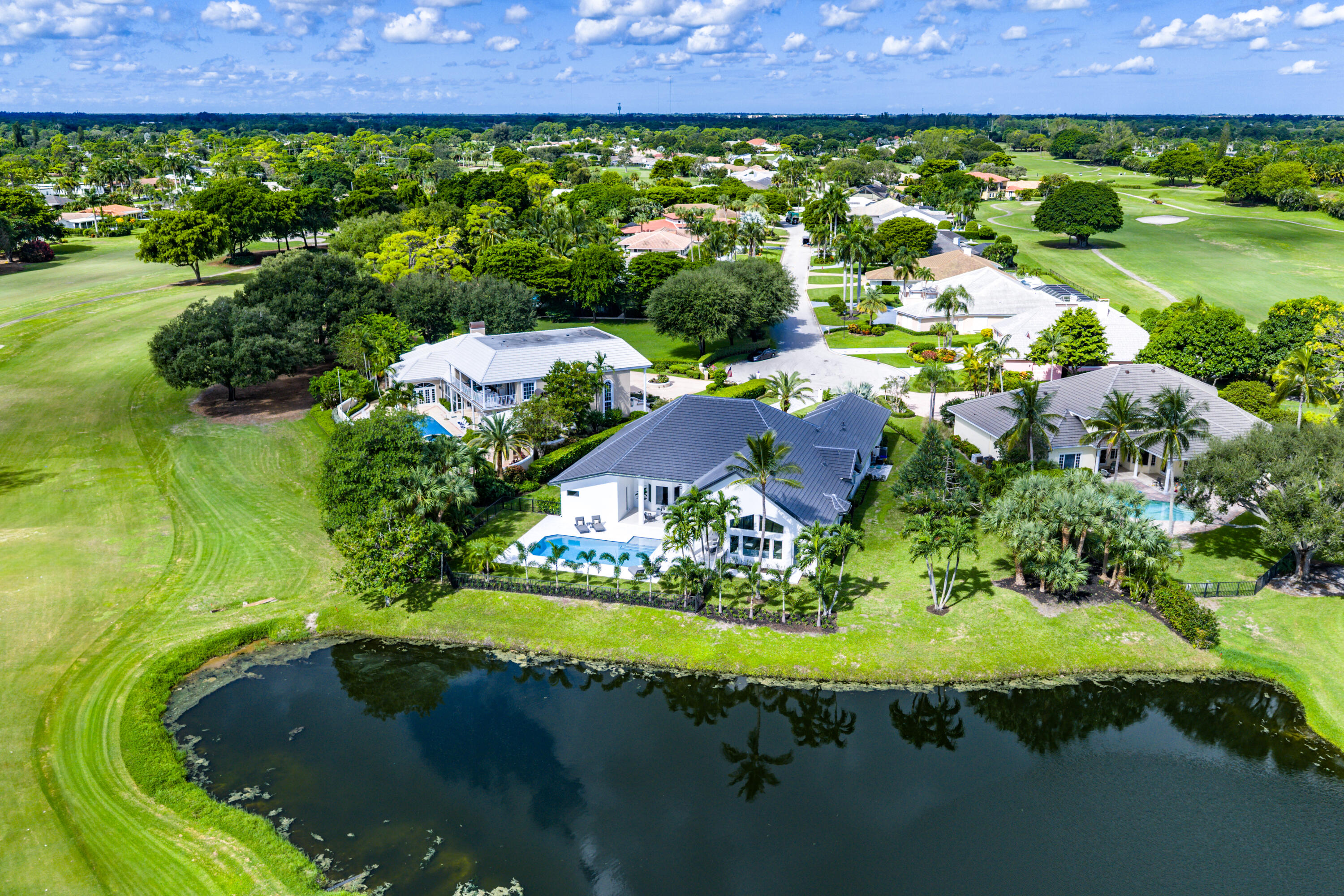 100 Glenbrook Court