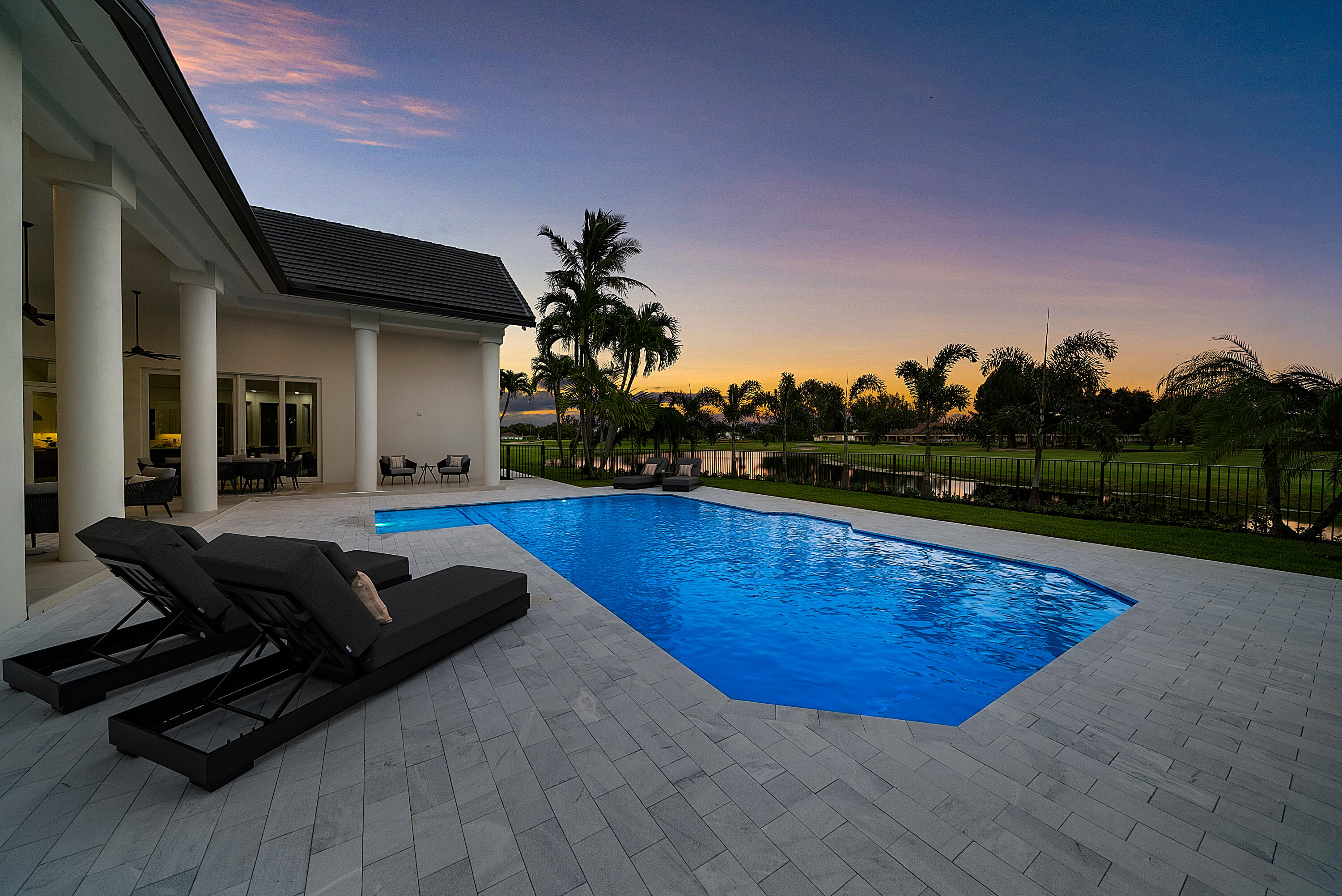 100 Glenbrook Court