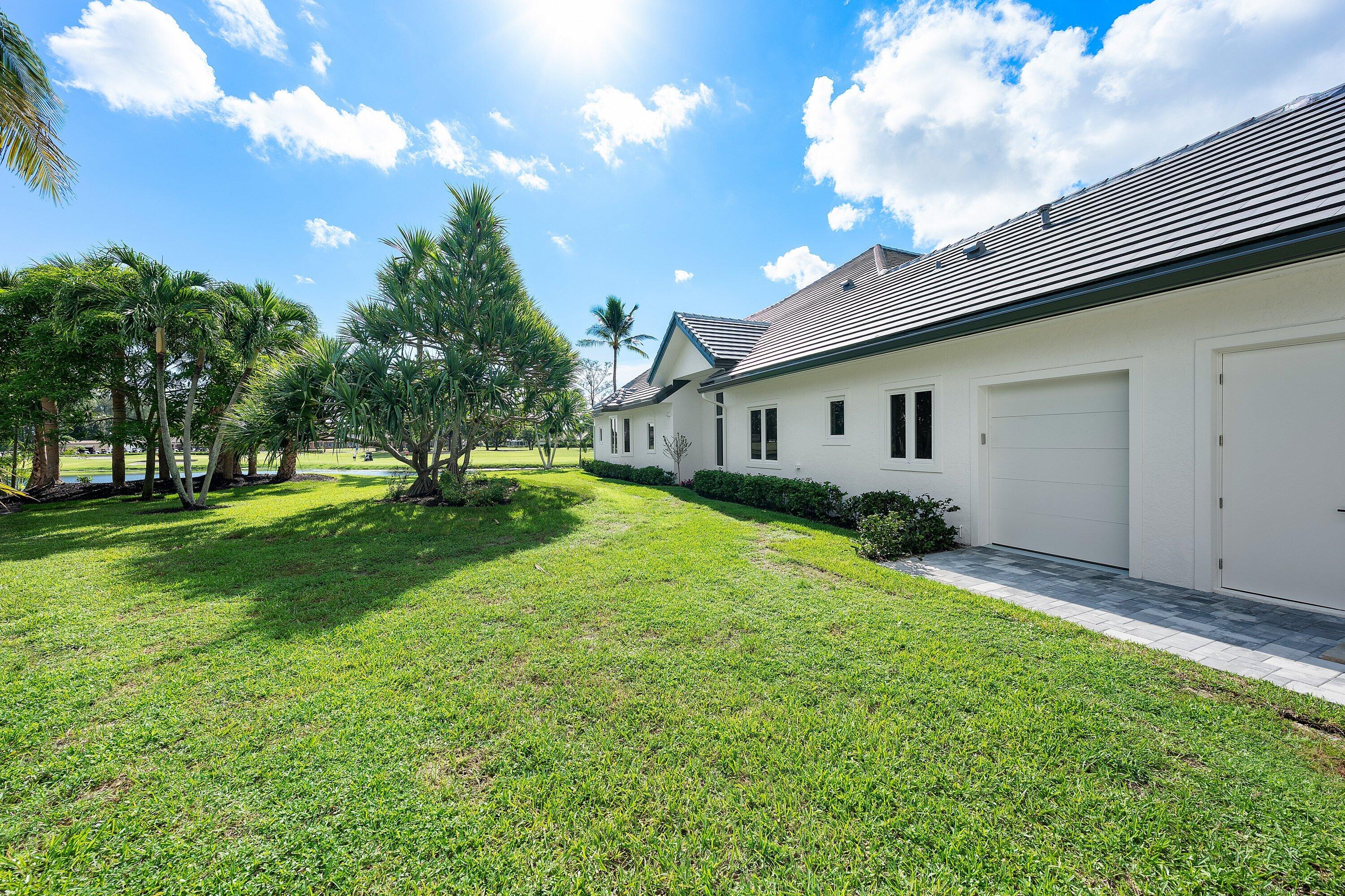 100 Glenbrook Court