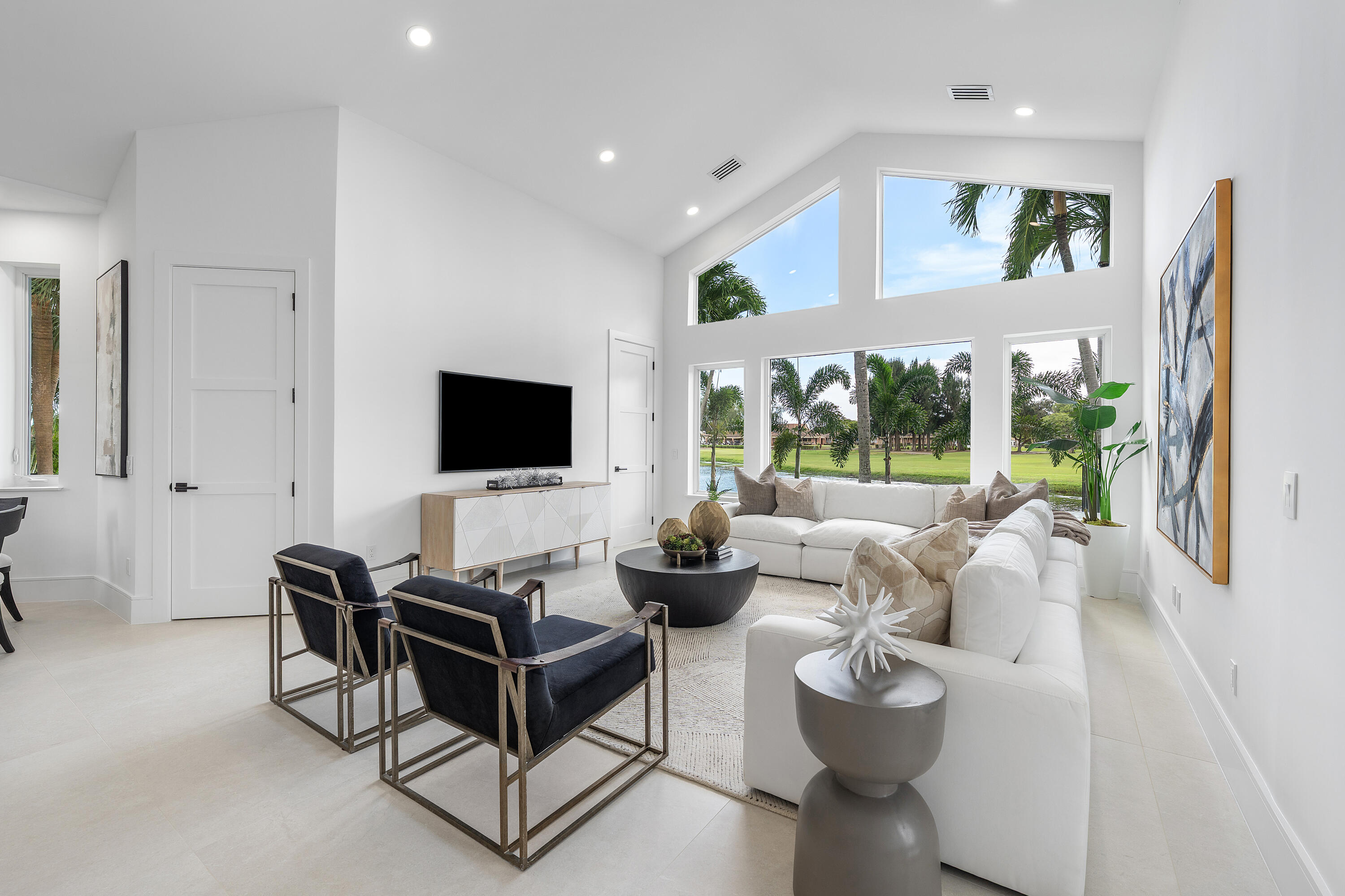 100 Glenbrook Court