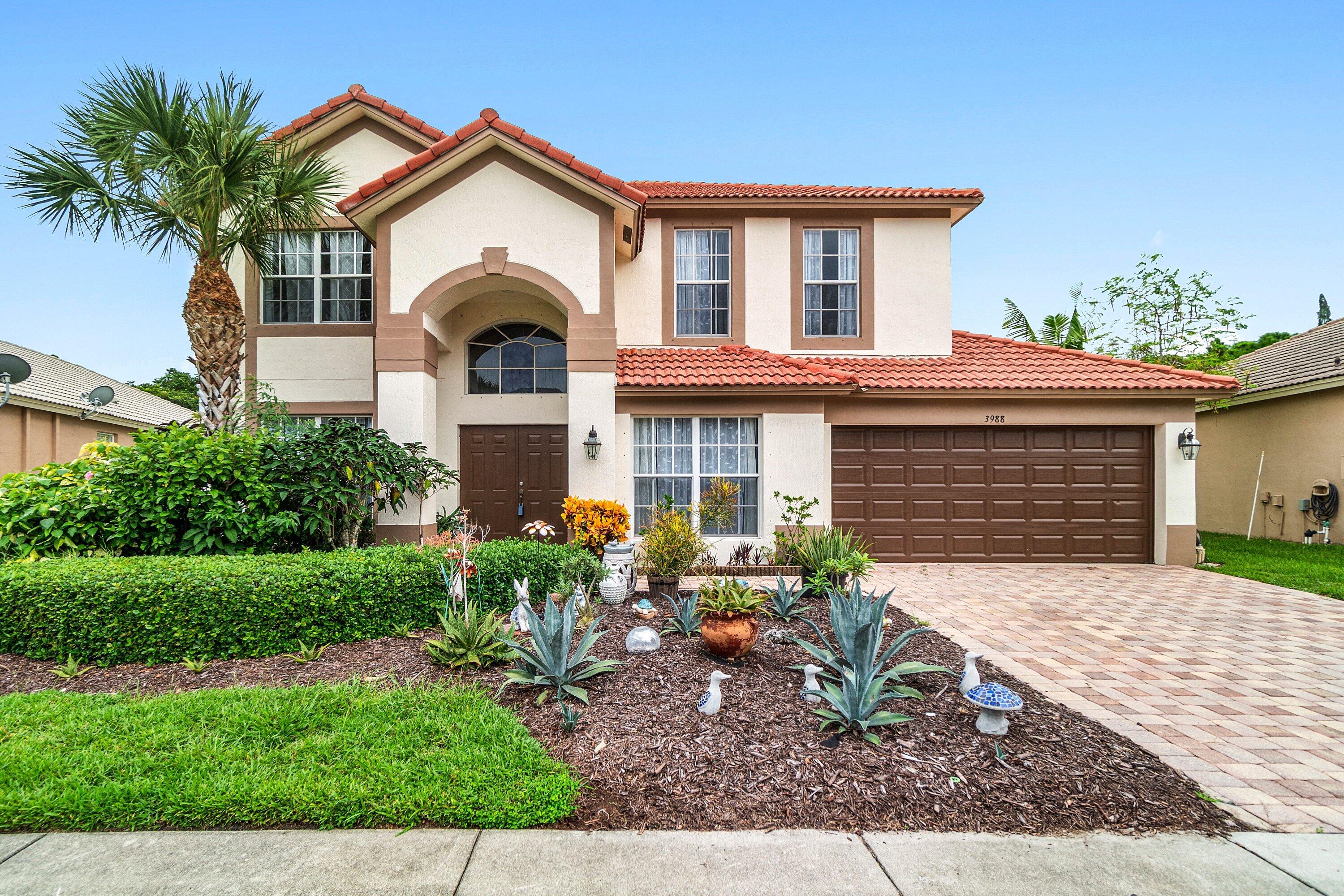 3988 W Hamilton