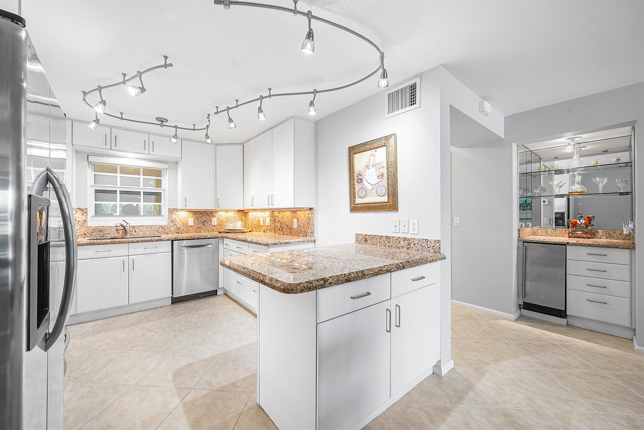 145 Atlantis 201 Boulevard 201