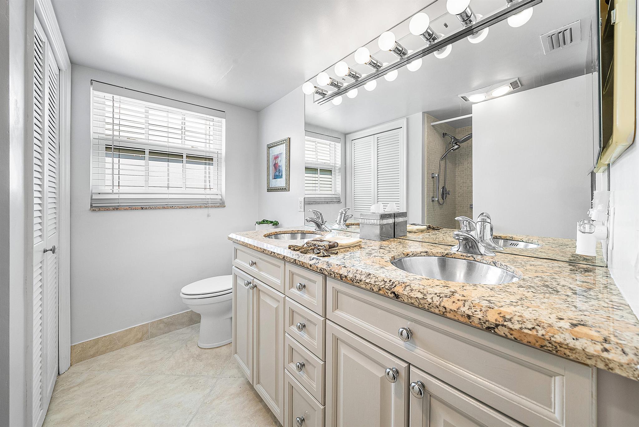 145 Atlantis 201 Boulevard 201