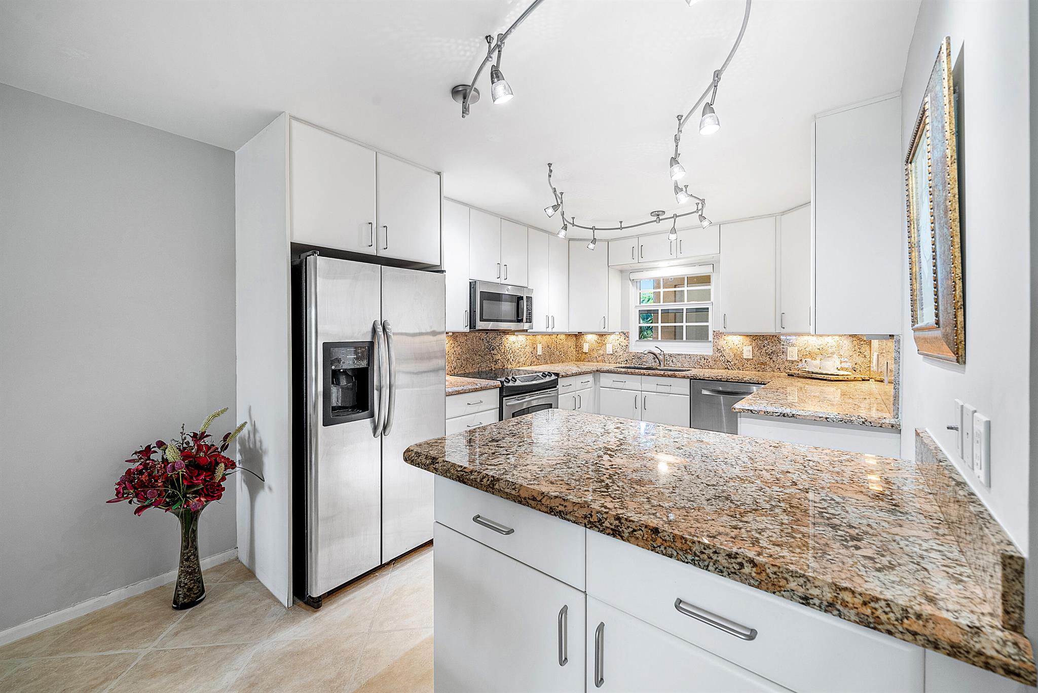 145 Atlantis 201 Boulevard 201