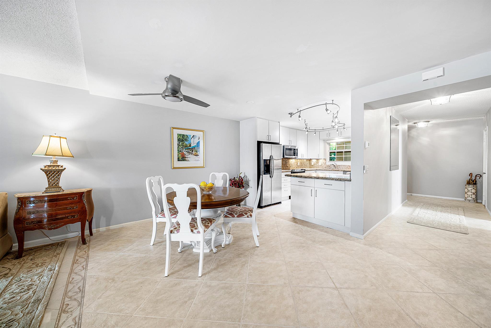 145 Atlantis 201 Boulevard 201