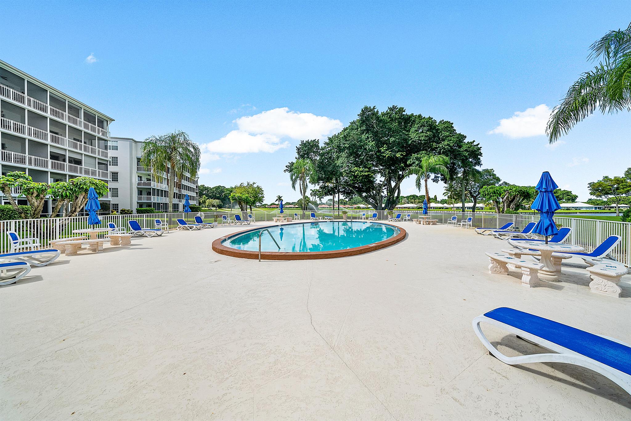 145 Atlantis 201 Boulevard 201