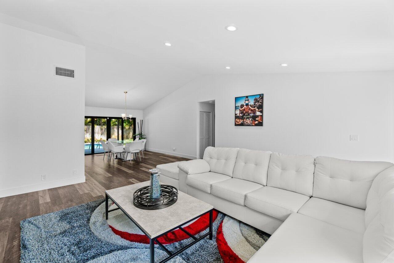 17725 Briar Patch Trail