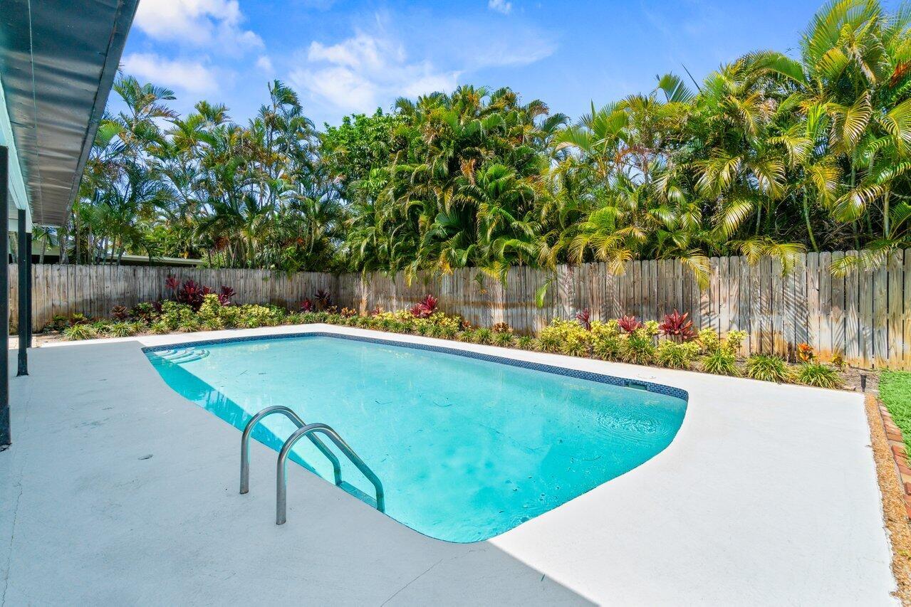 17725 Briar Patch Trail