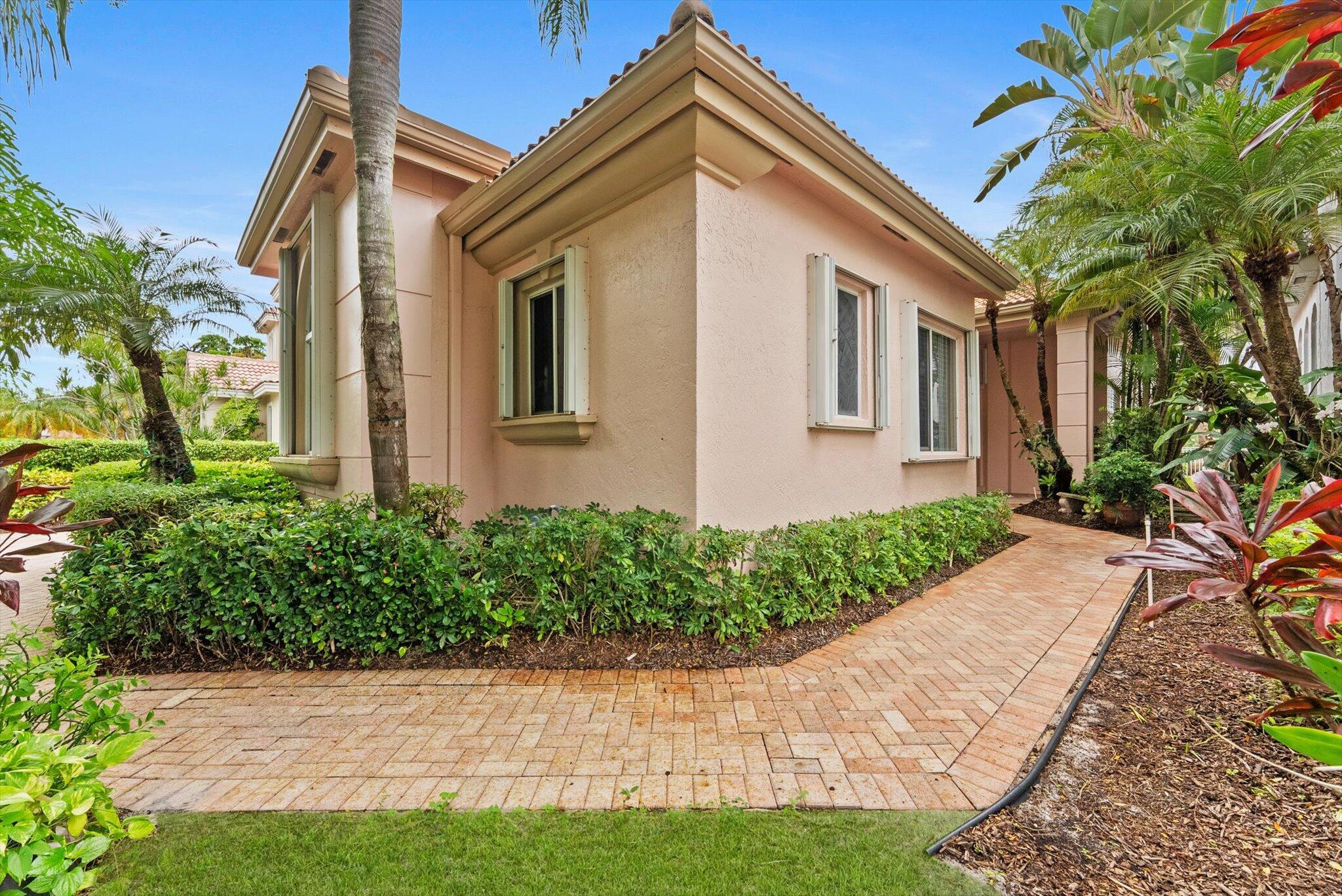 7081 Mallorca Crescent