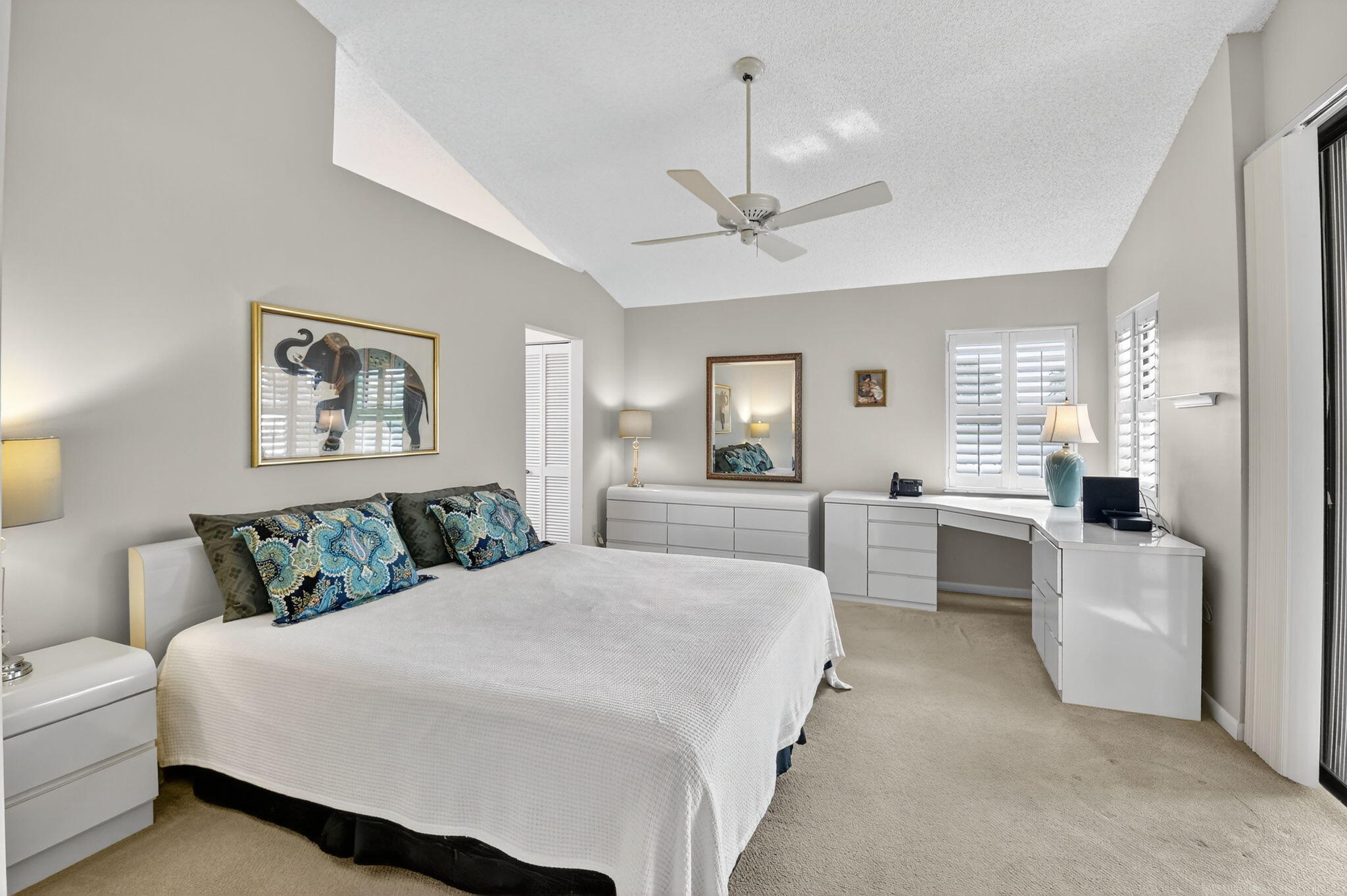 7186 Sweetbay Court