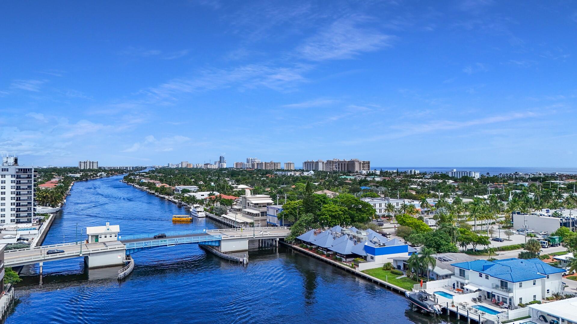 3100 NE 48th Street Ph10