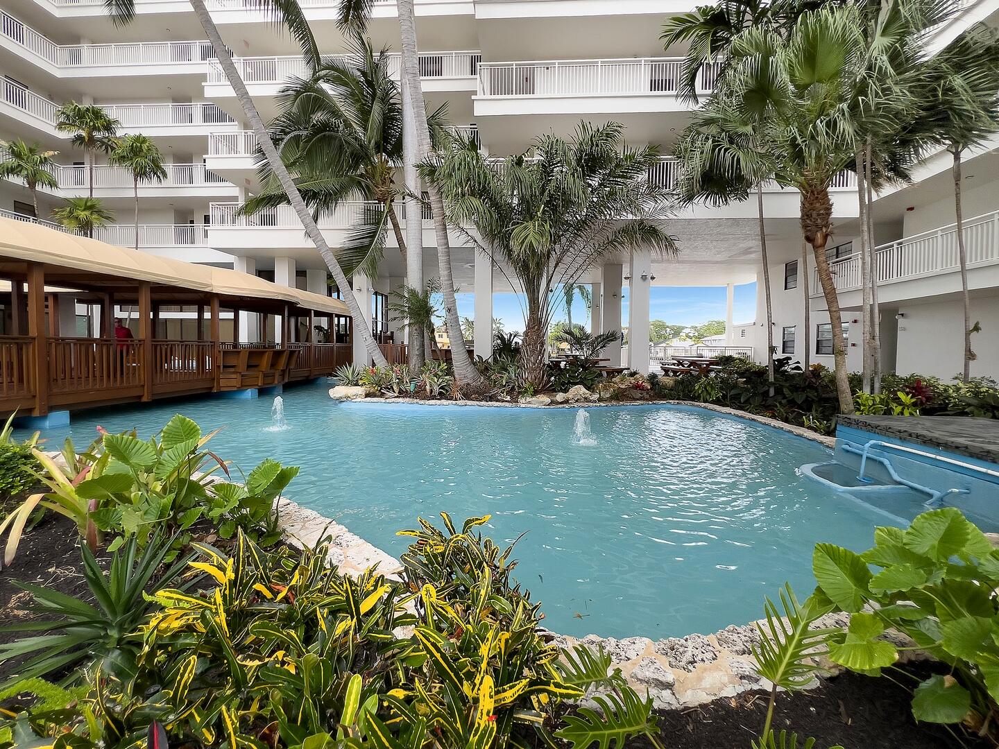 3100 NE 48th Street Ph10