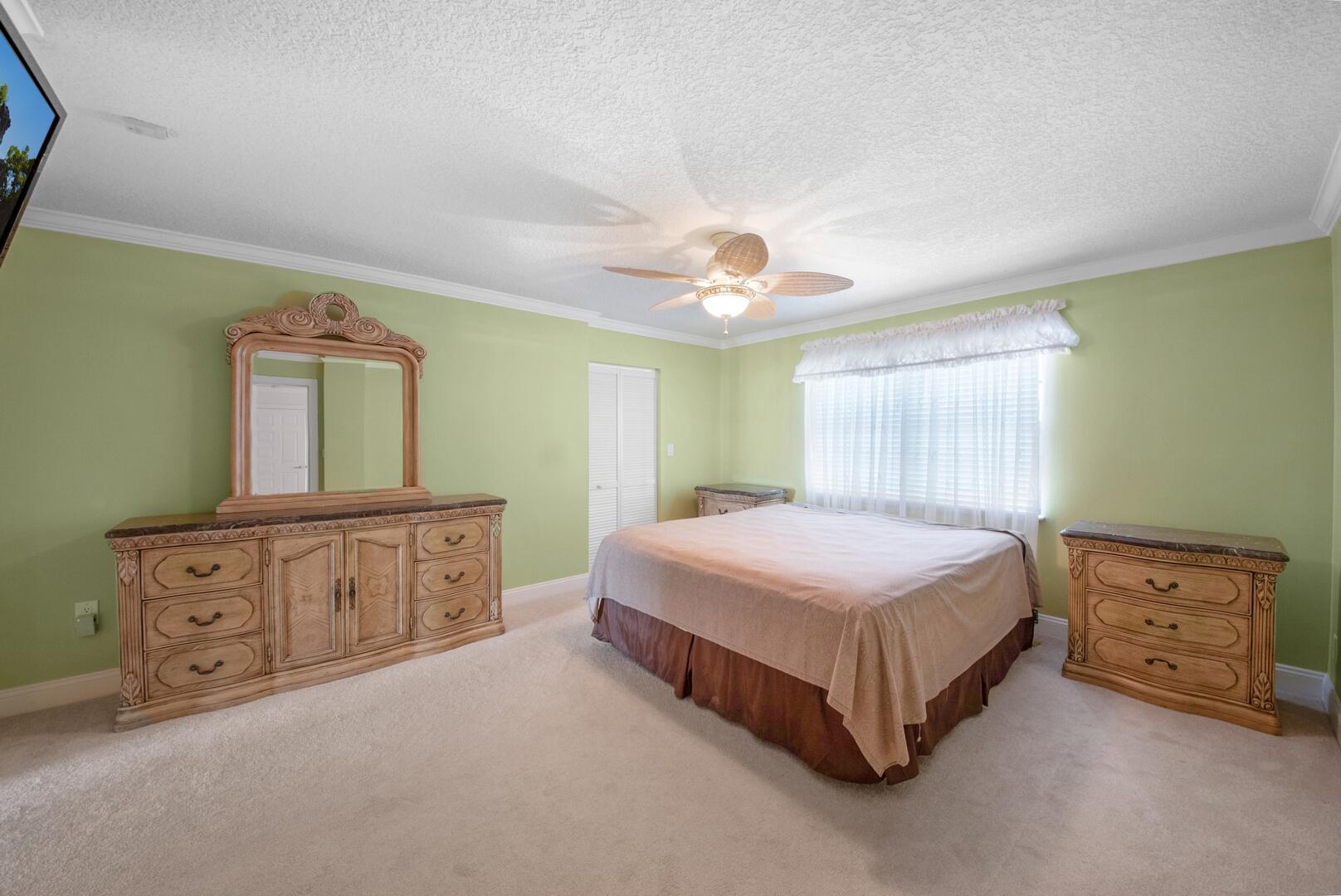 3100 NE 48th Street Ph10