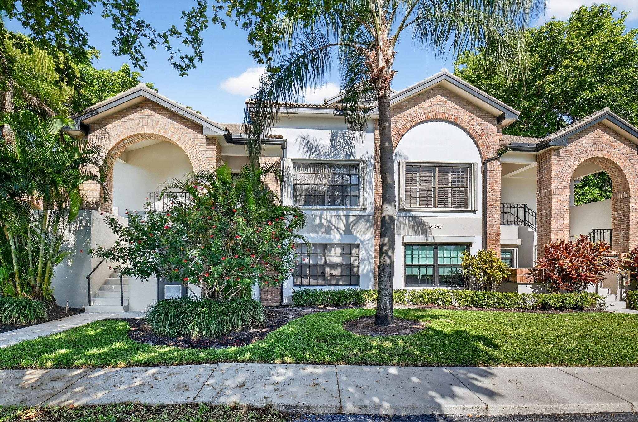 8041 Aberdeen Drive 202