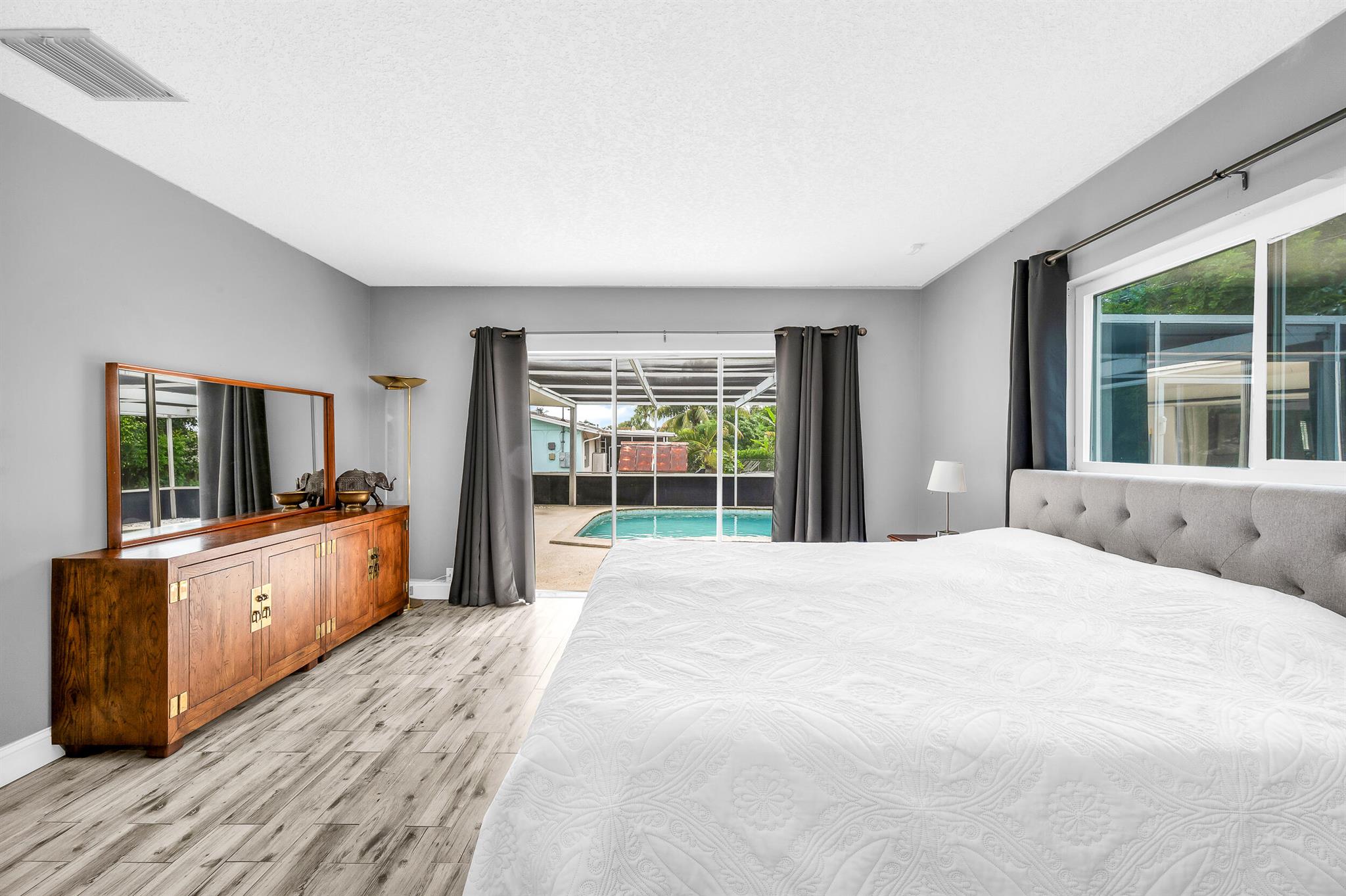 326 SW 13th Avenue