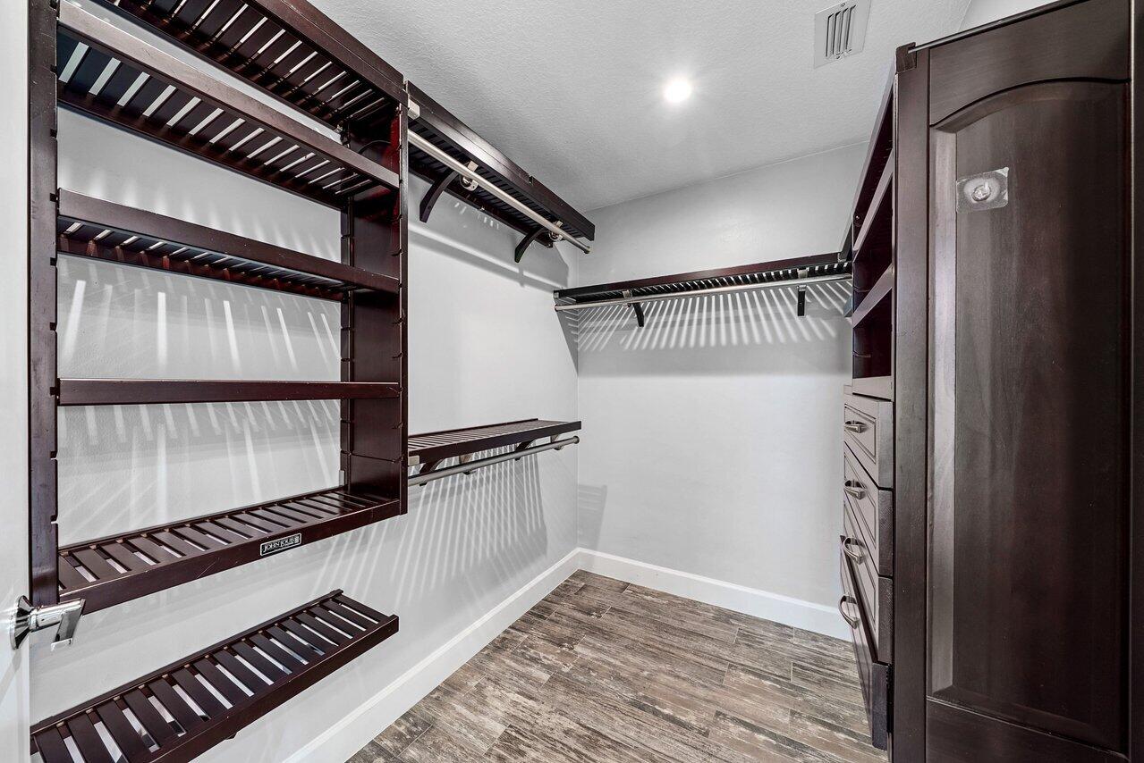 401 French Royale Circle
