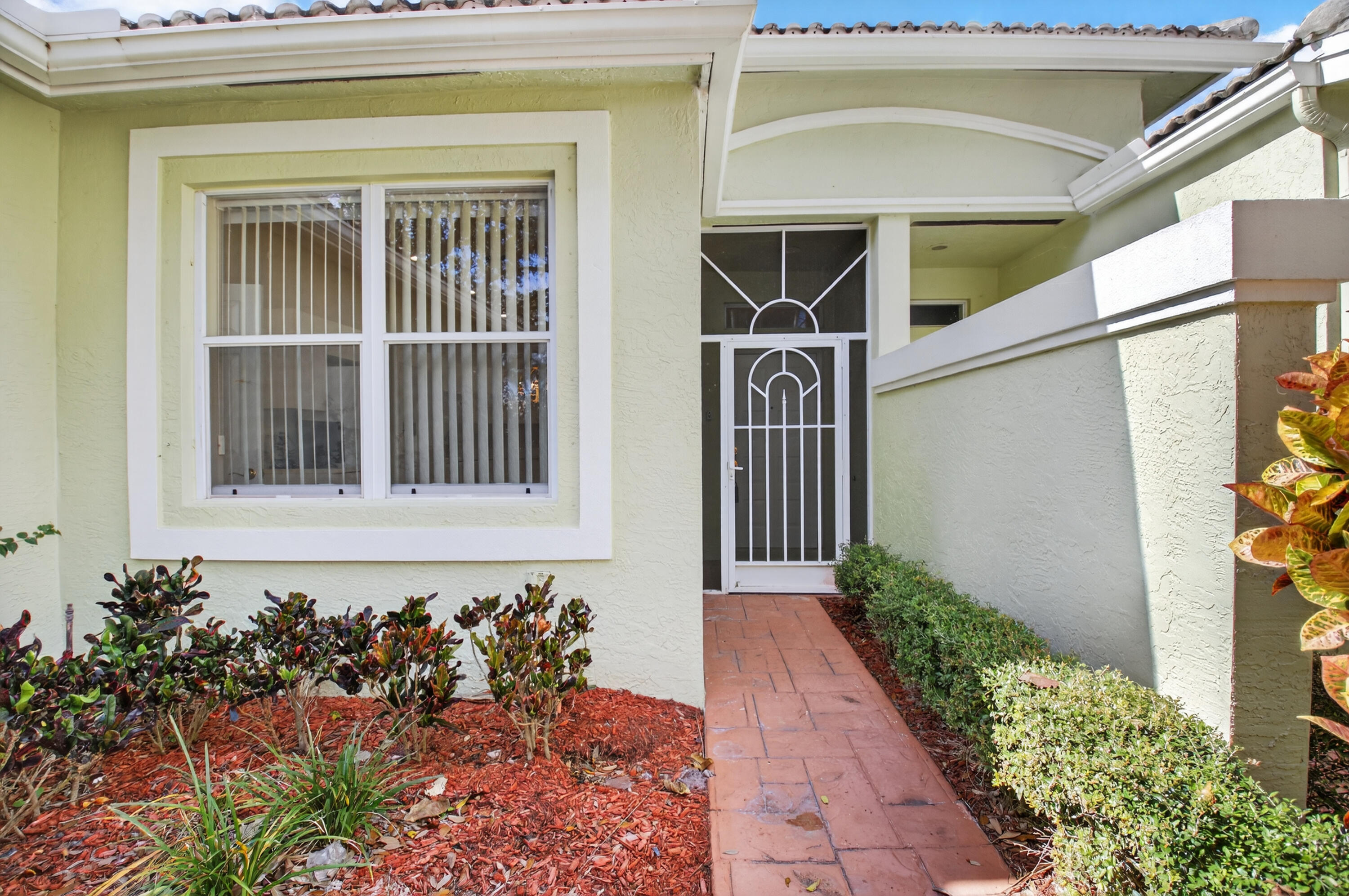 10612 Royal Caribbean Circle