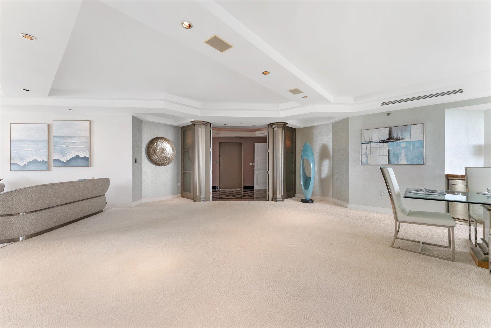 800 S Ocean Boulevard 303