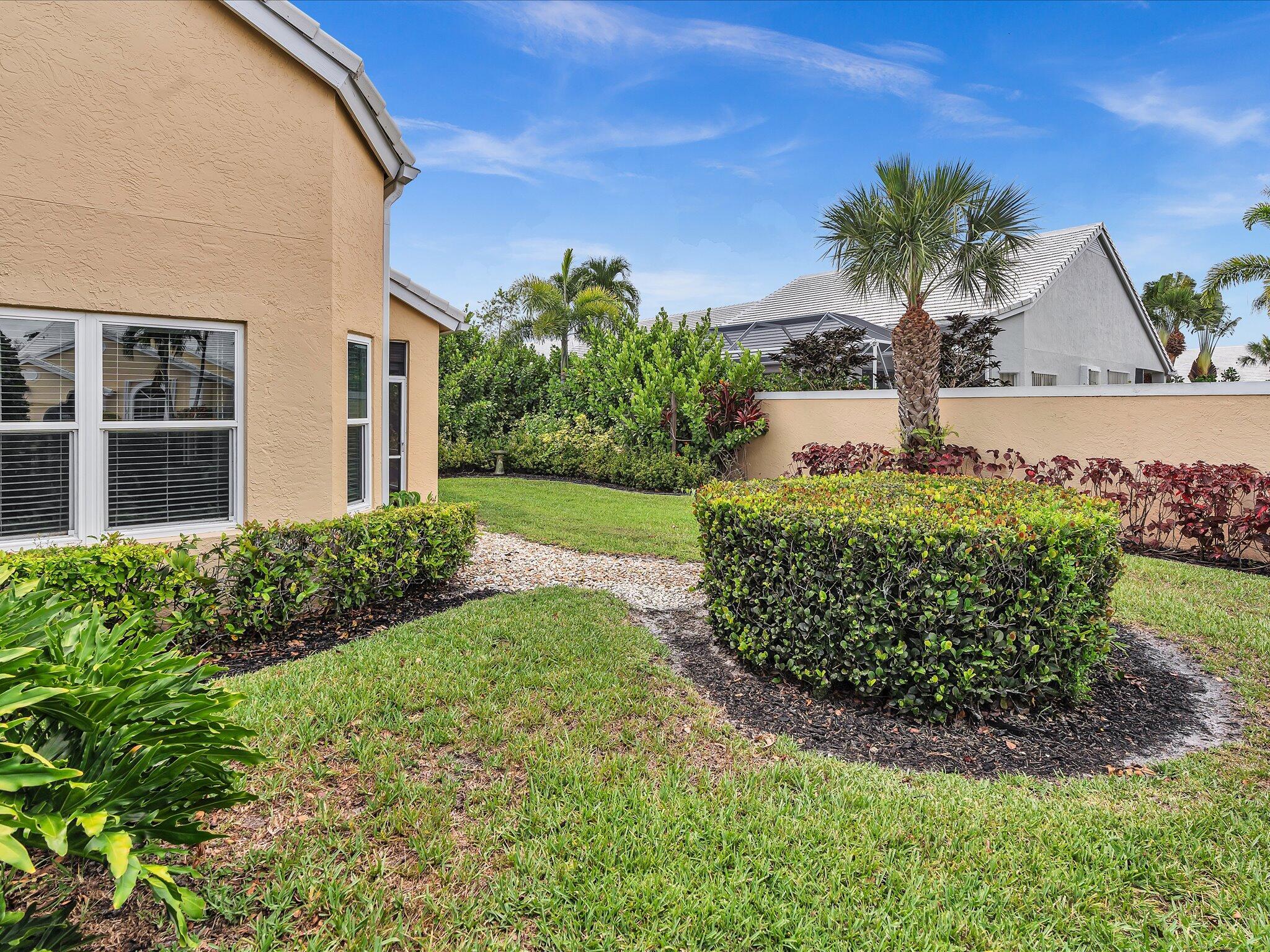 8253 Horseshoe Bay Road