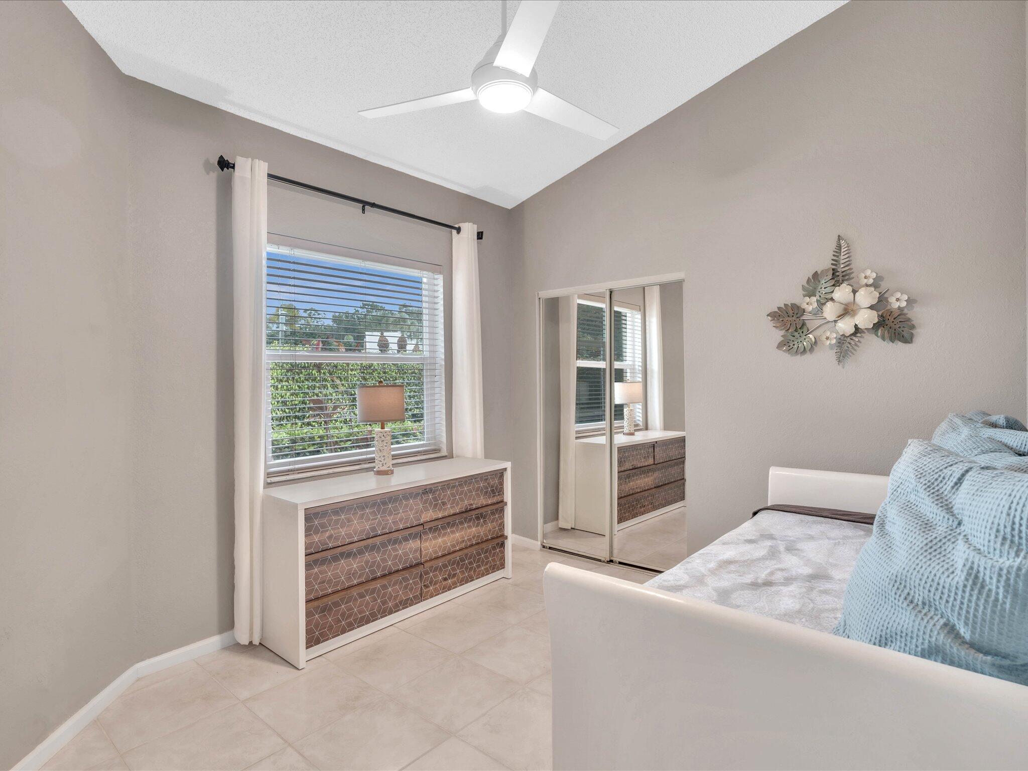 8253 Horseshoe Bay Road