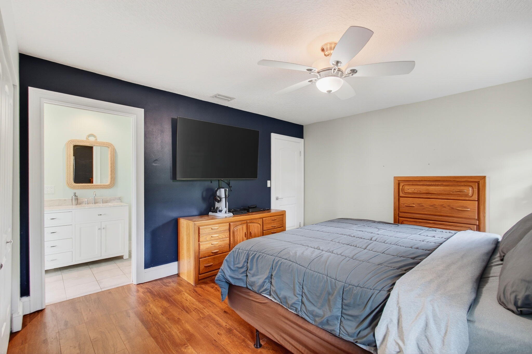 2749 Dracaena Court