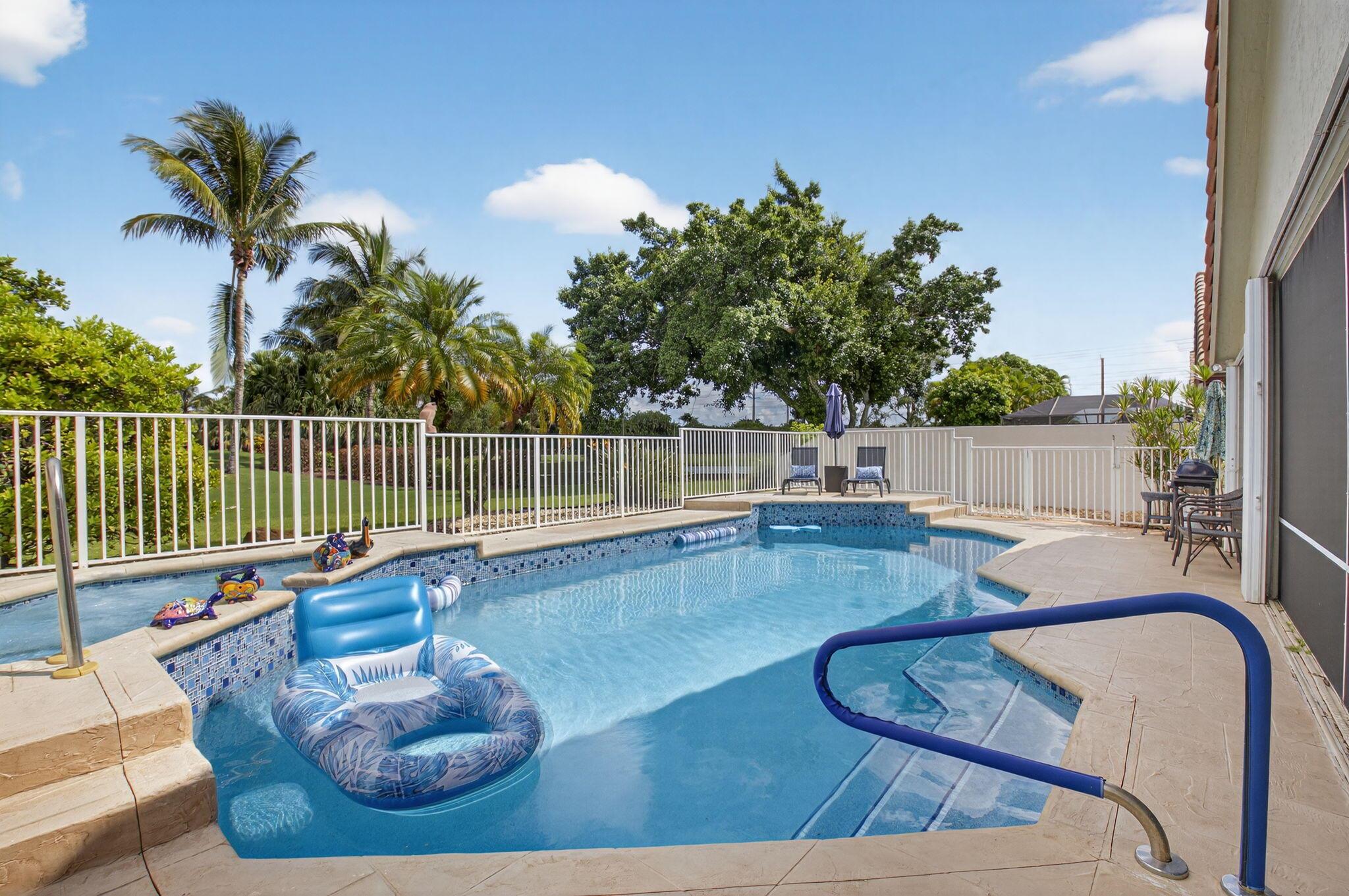 11270 Clover Leaf Circle