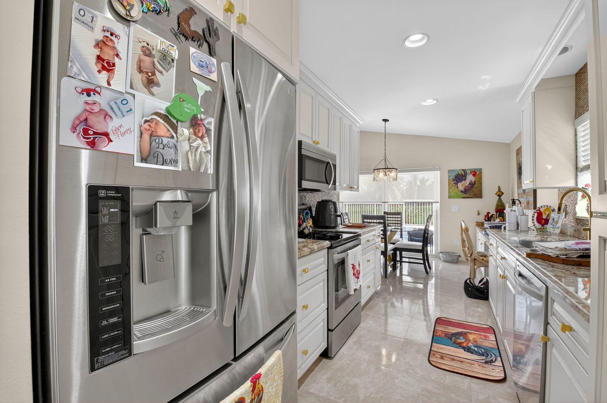 11270 Clover Leaf Circle