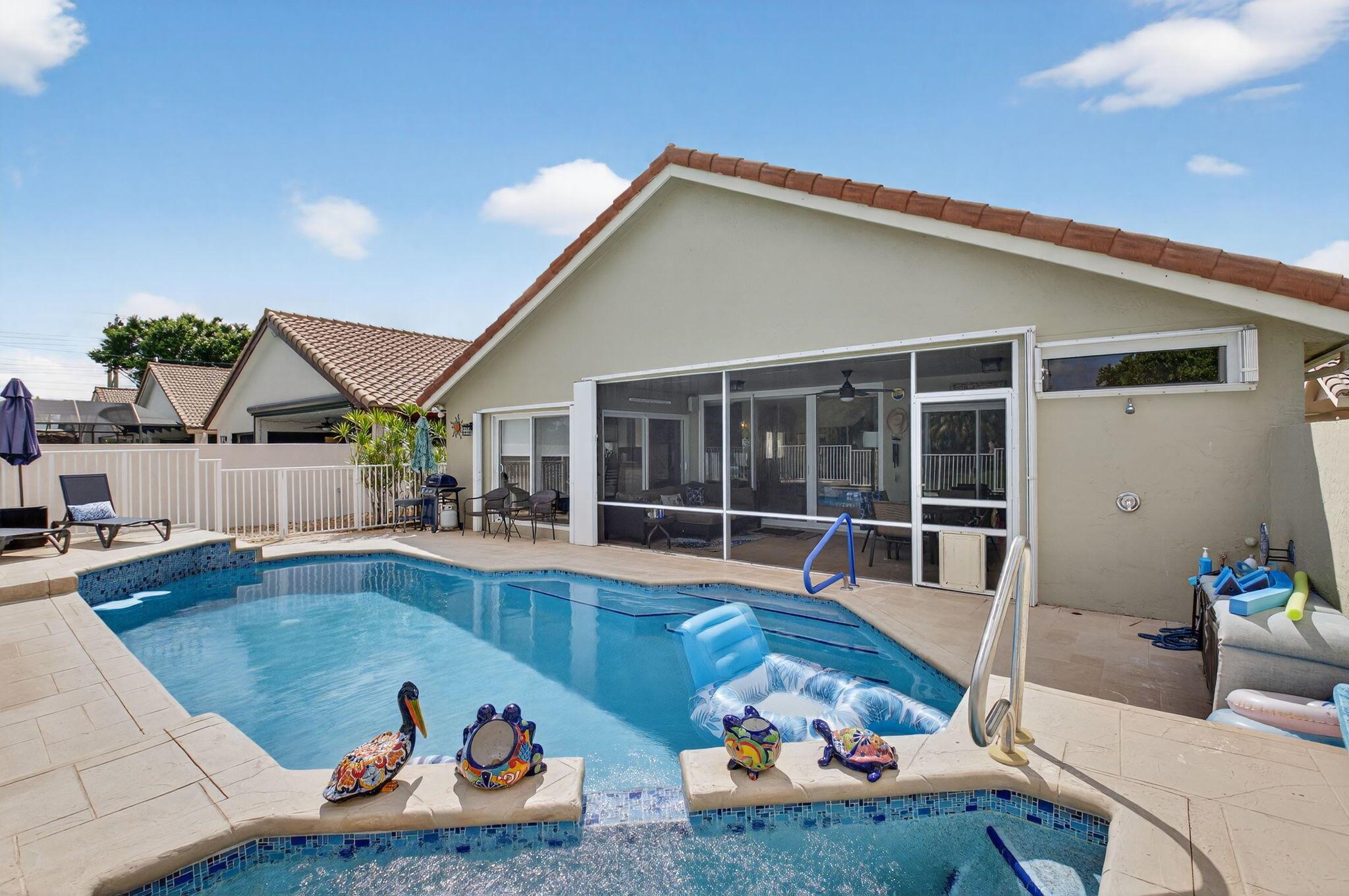 11270 Clover Leaf Circle