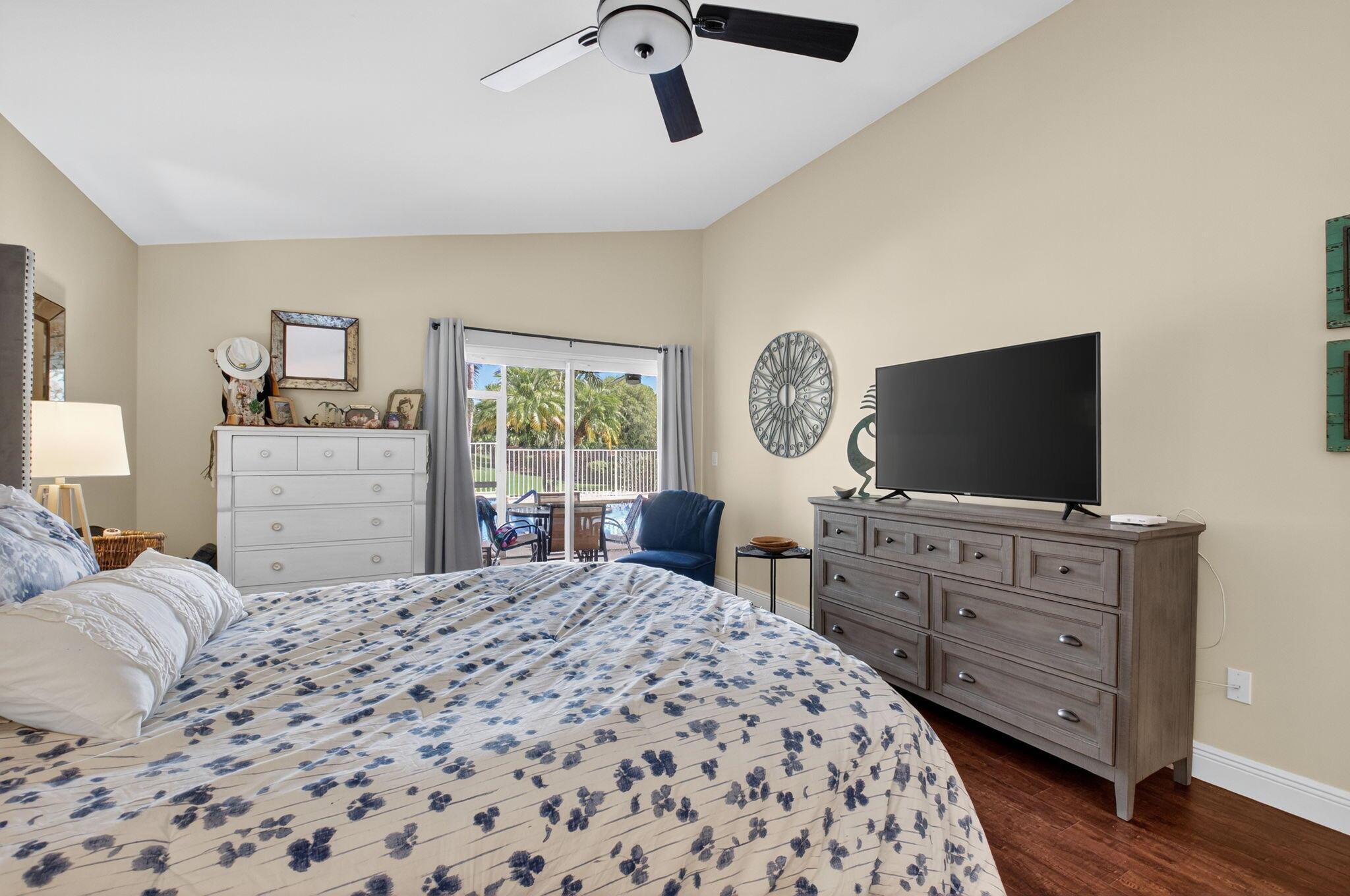 11270 Clover Leaf Circle