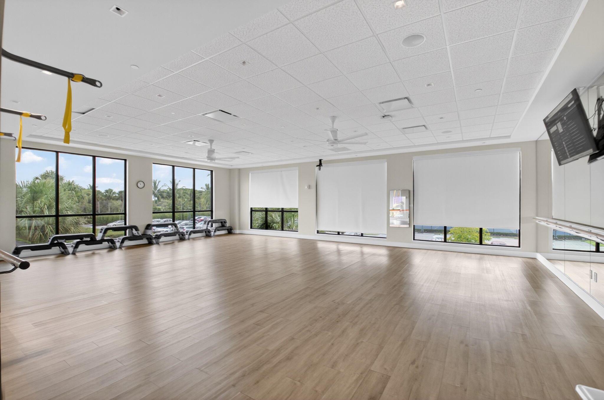 11270 Clover Leaf Circle