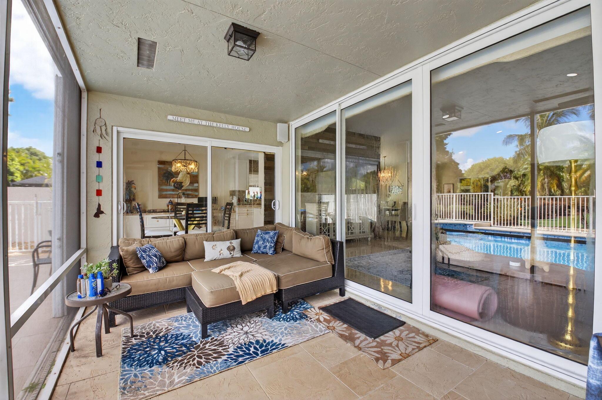 11270 Clover Leaf Circle