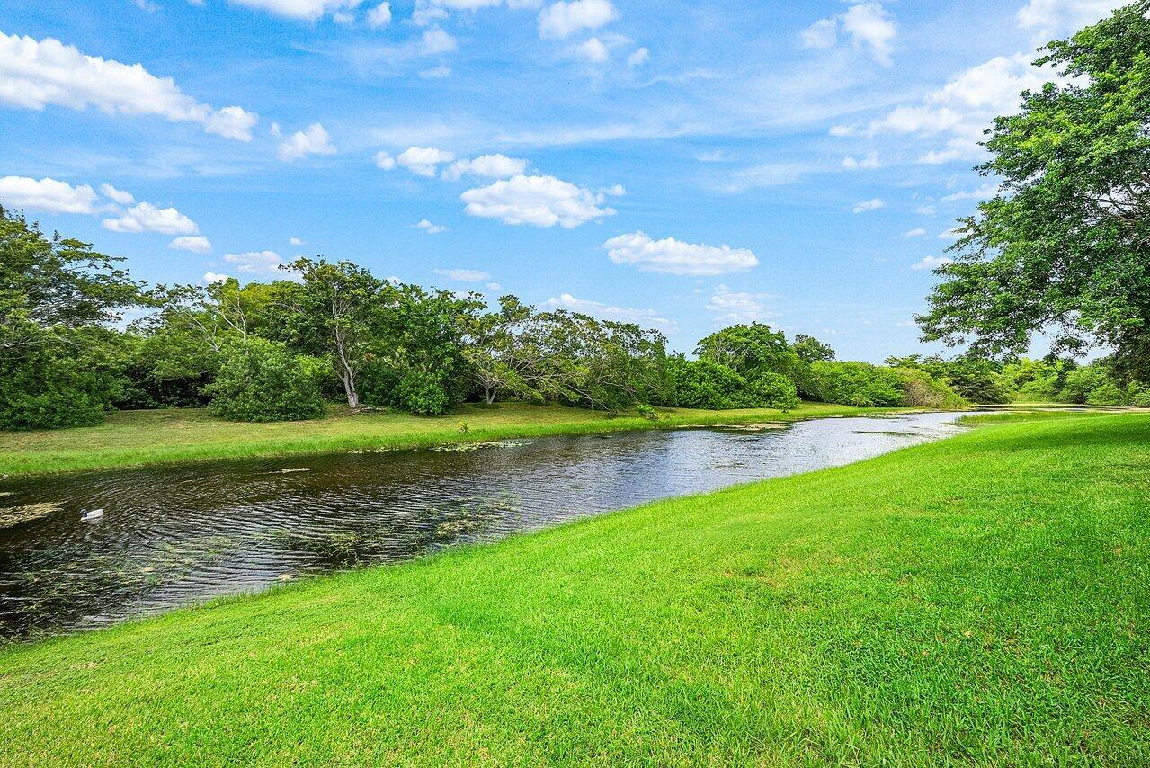 11834 Island Lakes Lane