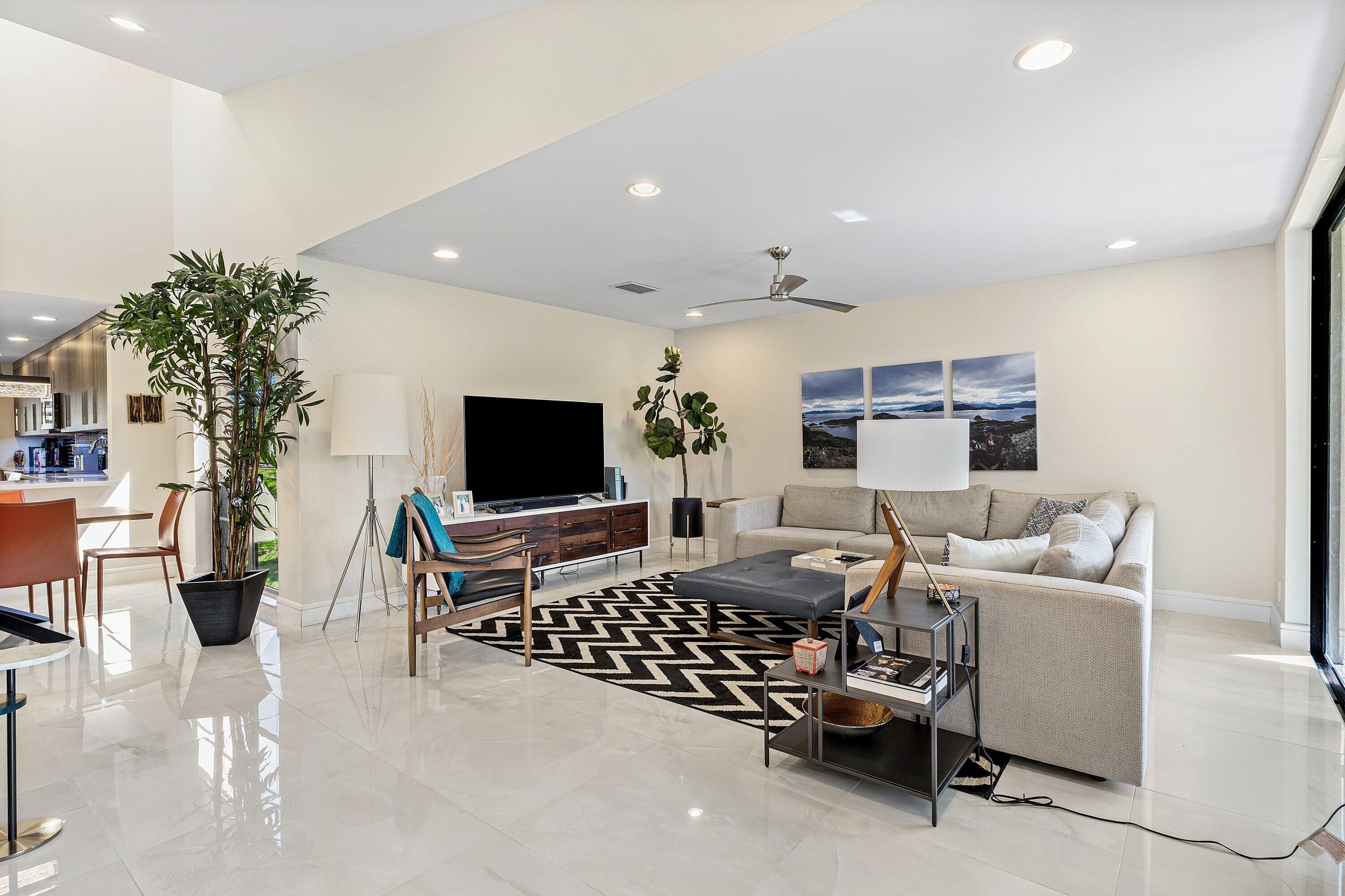 2 Eastgate Drive B