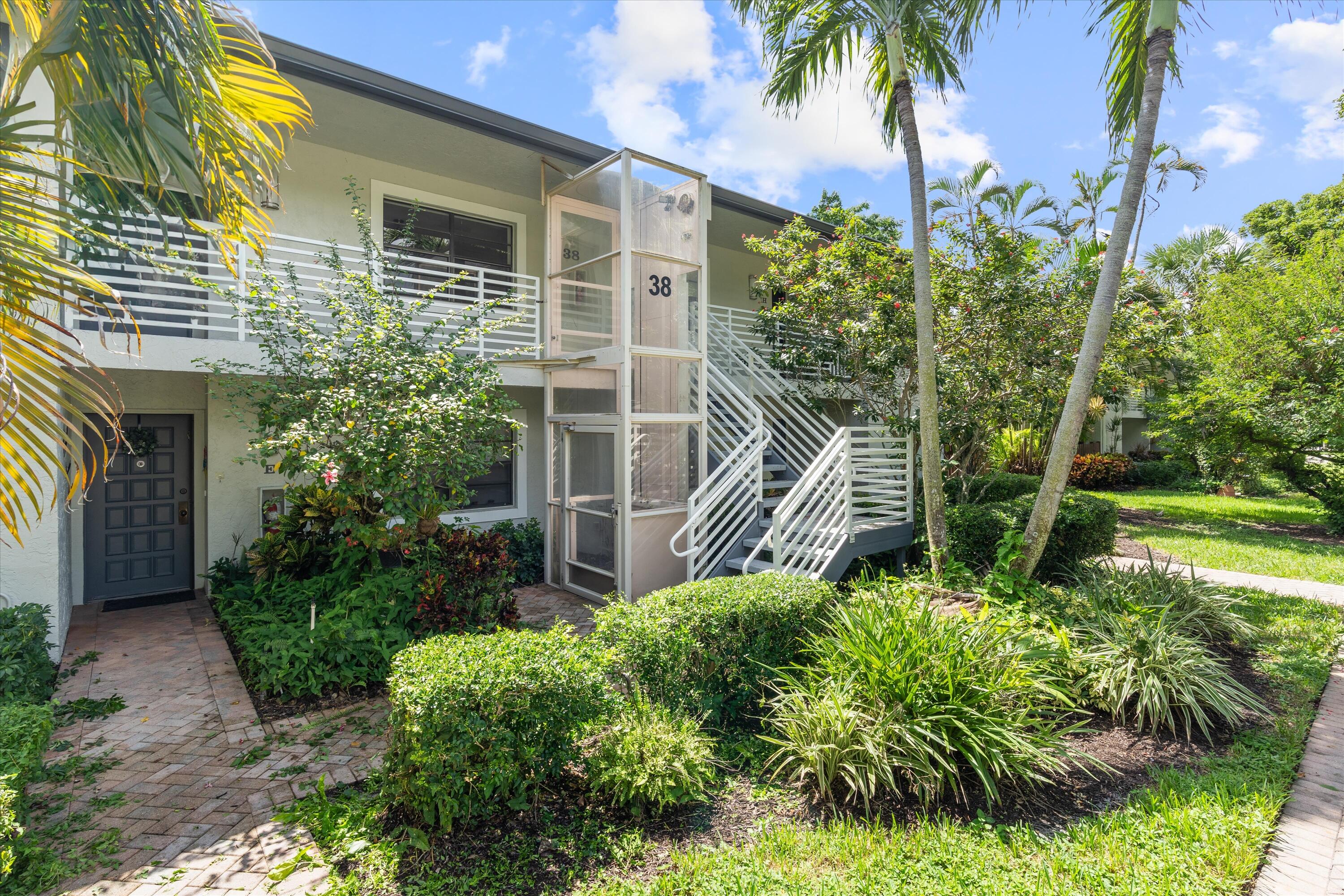 38 Southport Lane F