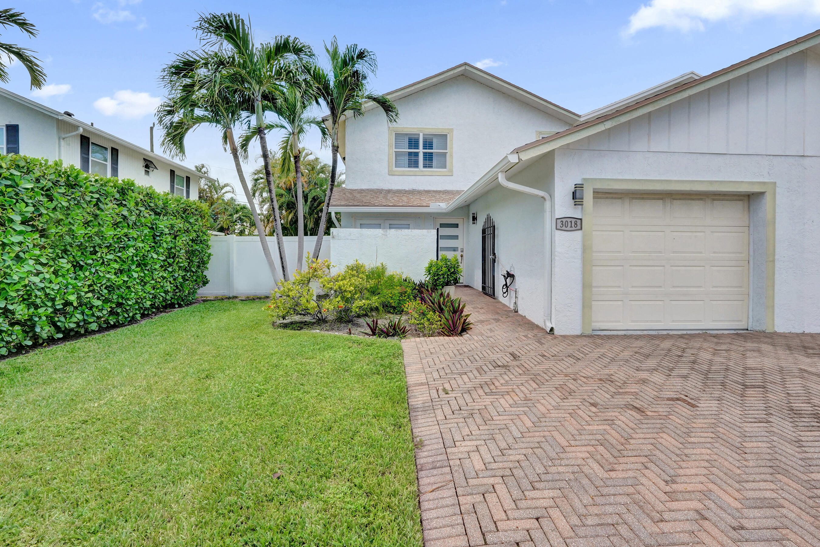 3018 Spanish Trail Trail