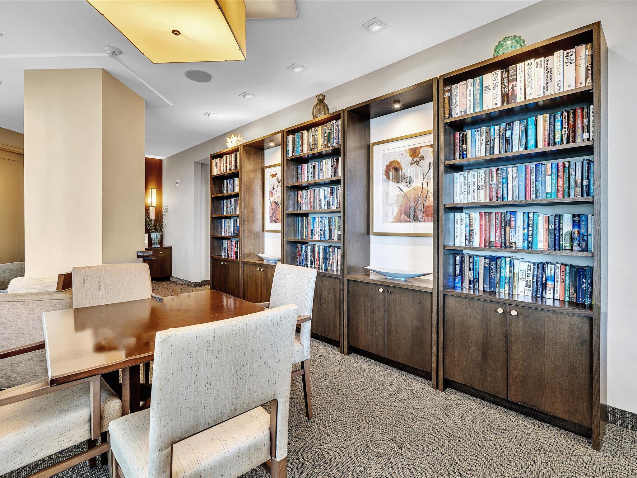 500 S Ocean Boulevard 909