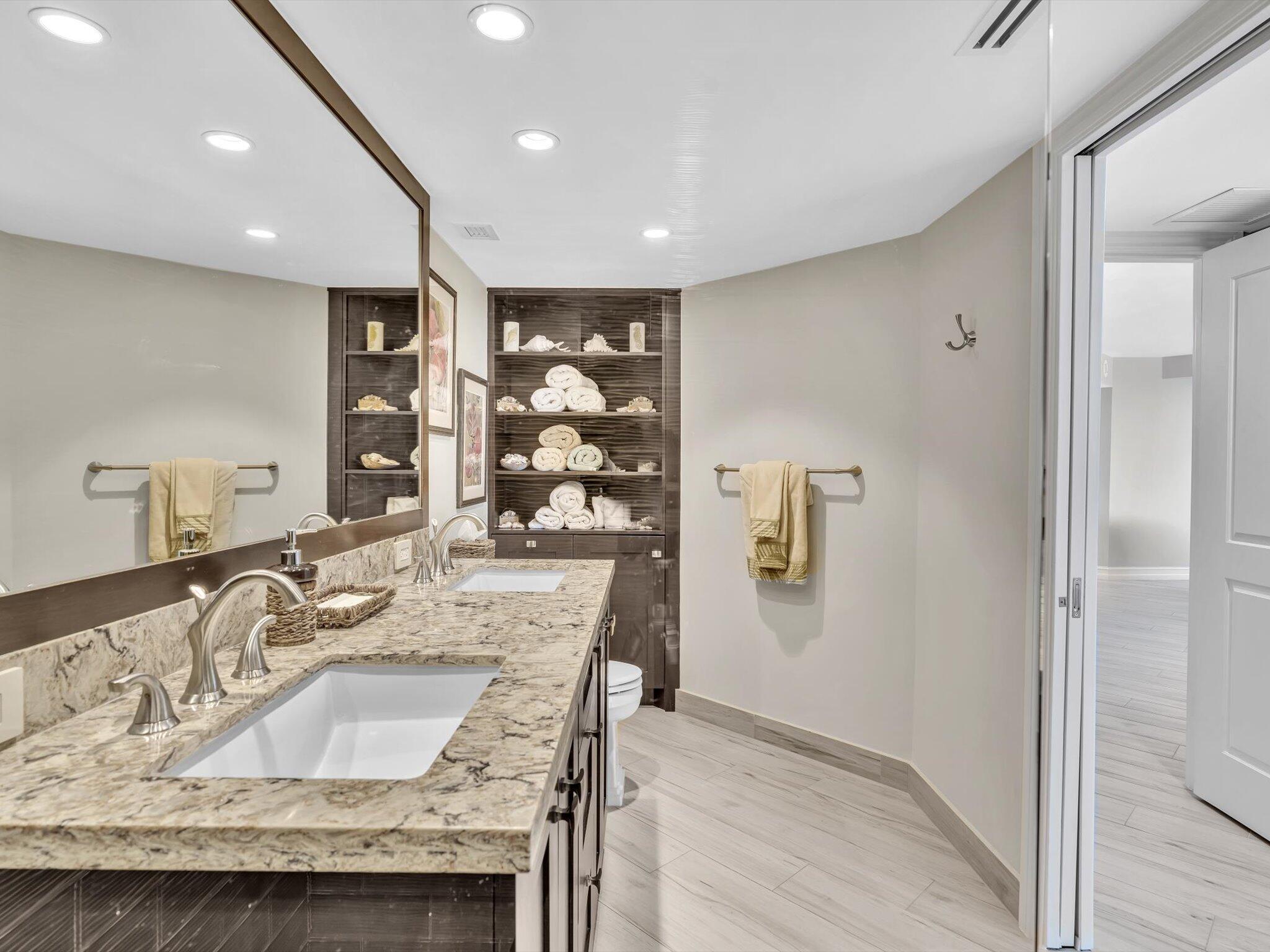 500 S Ocean Boulevard 909