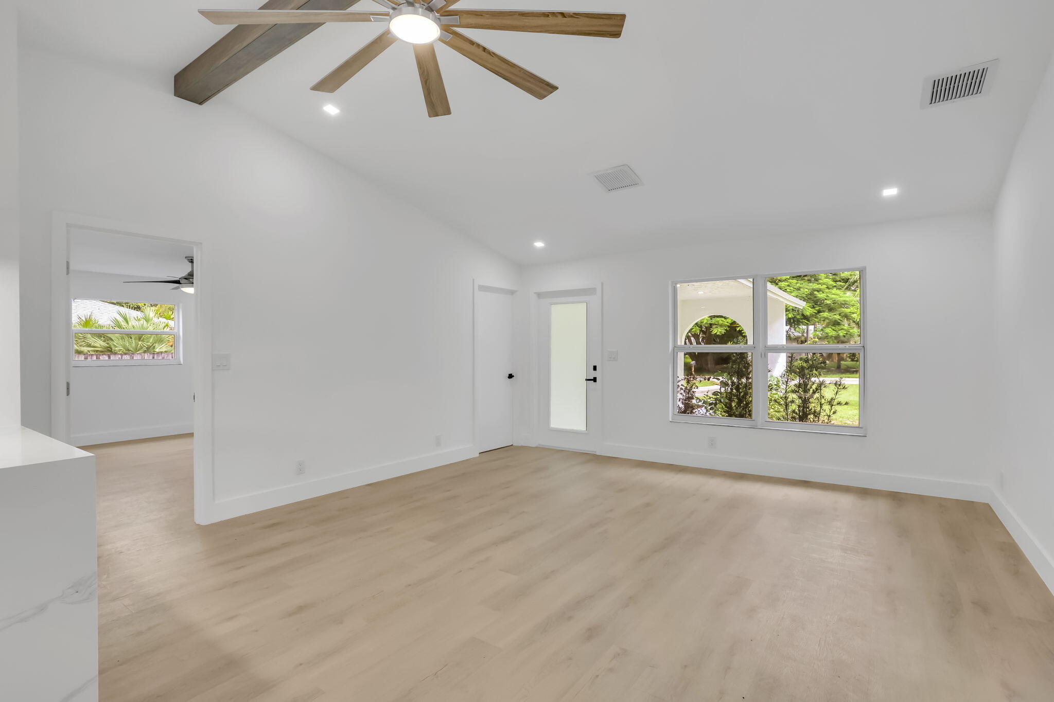 5456 Sunrise Boulevard