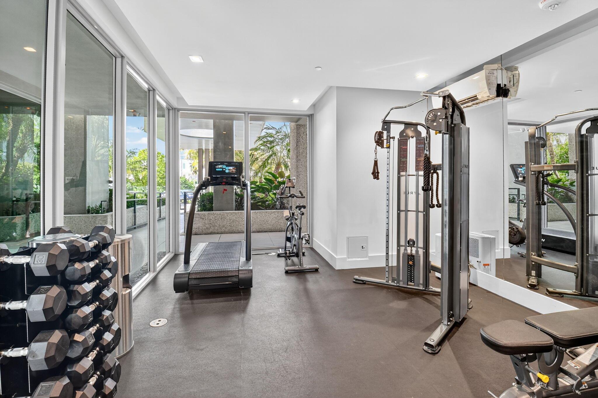 1901 S Ocean Boulevard 18