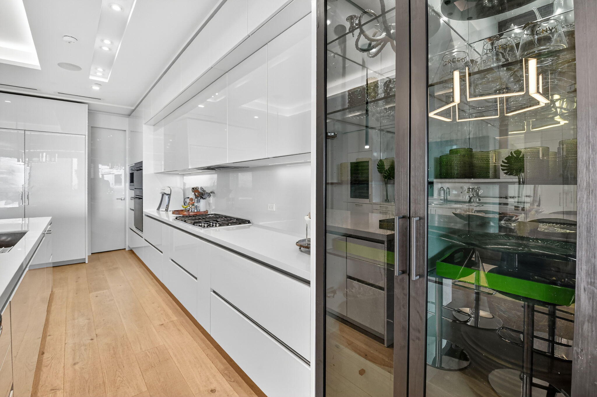 1901 S Ocean Boulevard 18