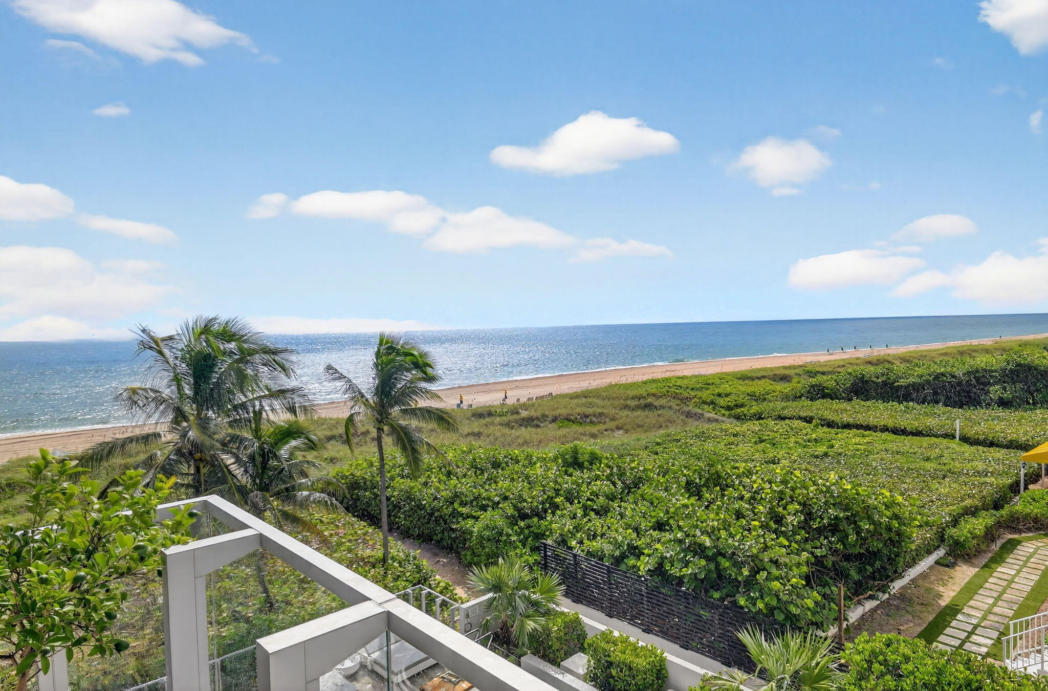 1901 S Ocean Boulevard 18