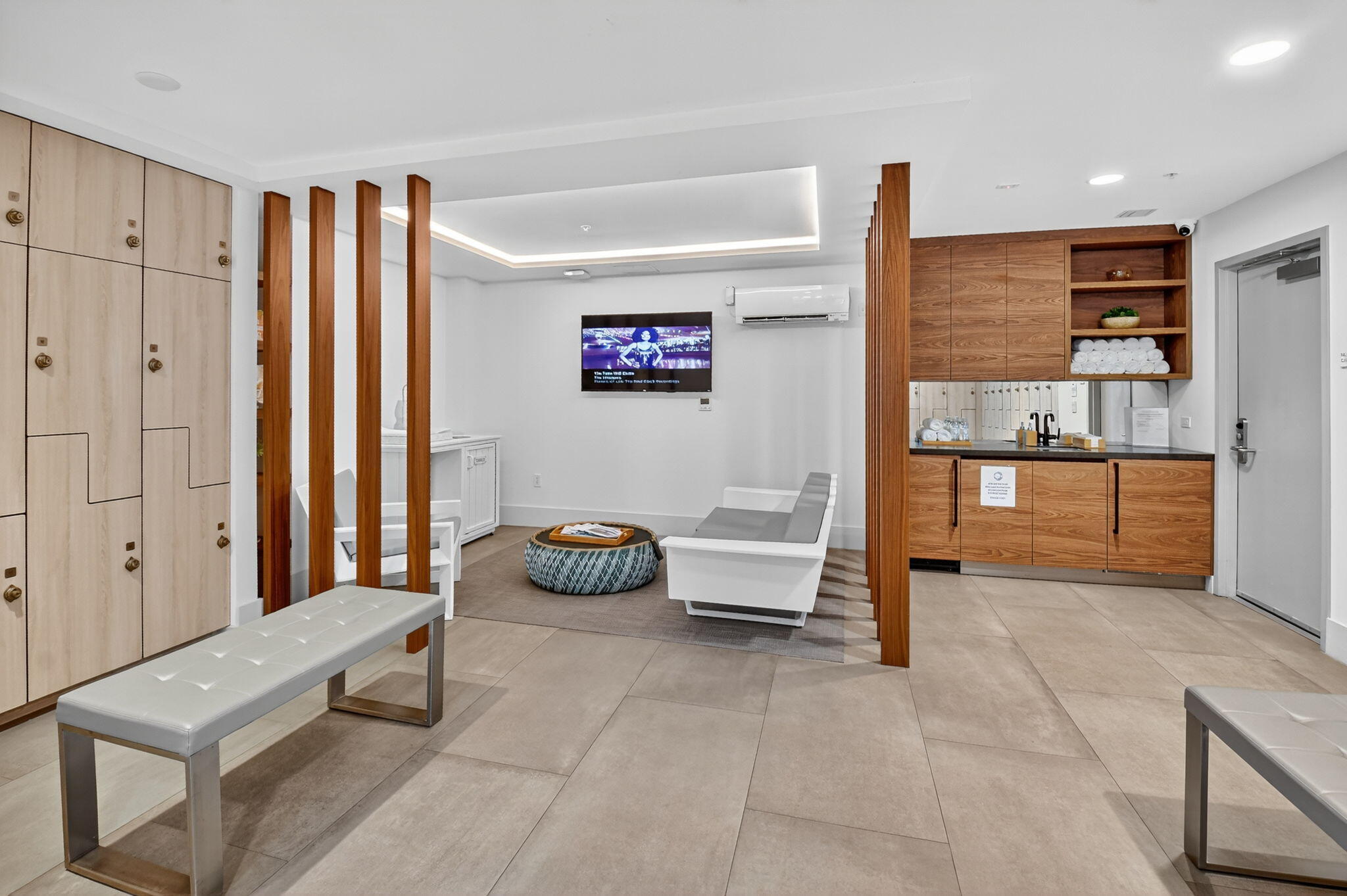 1901 S Ocean Boulevard 18