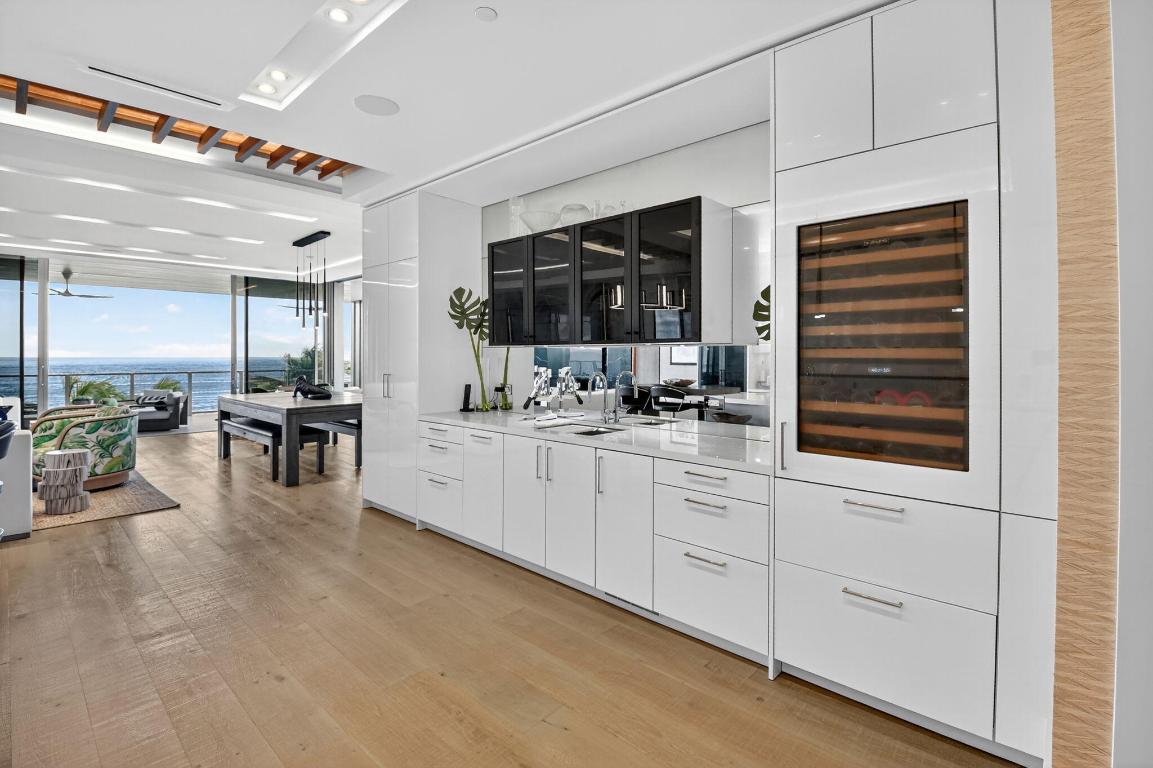 1901 S Ocean Boulevard 18