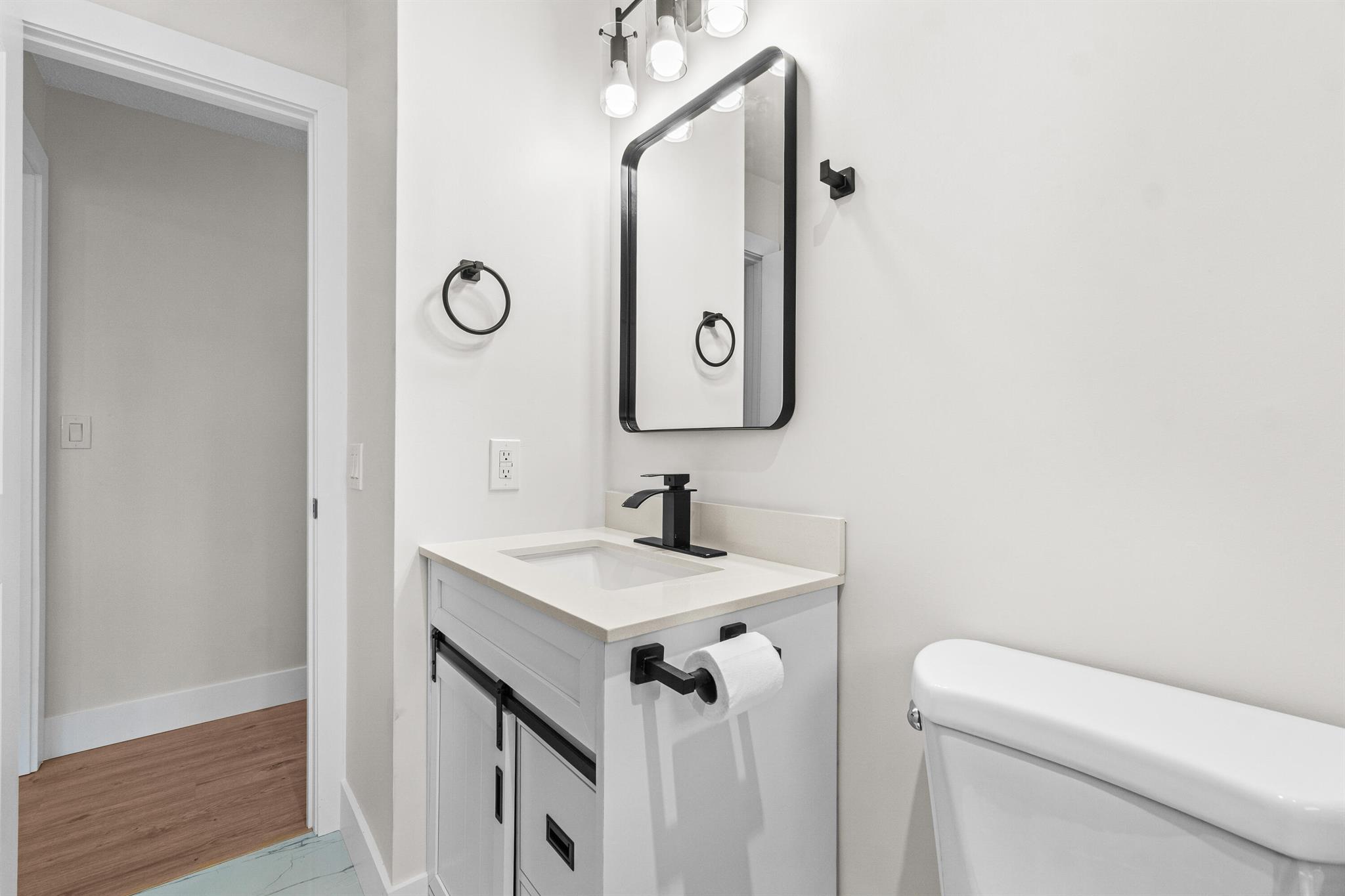 4657 Greentree Place A