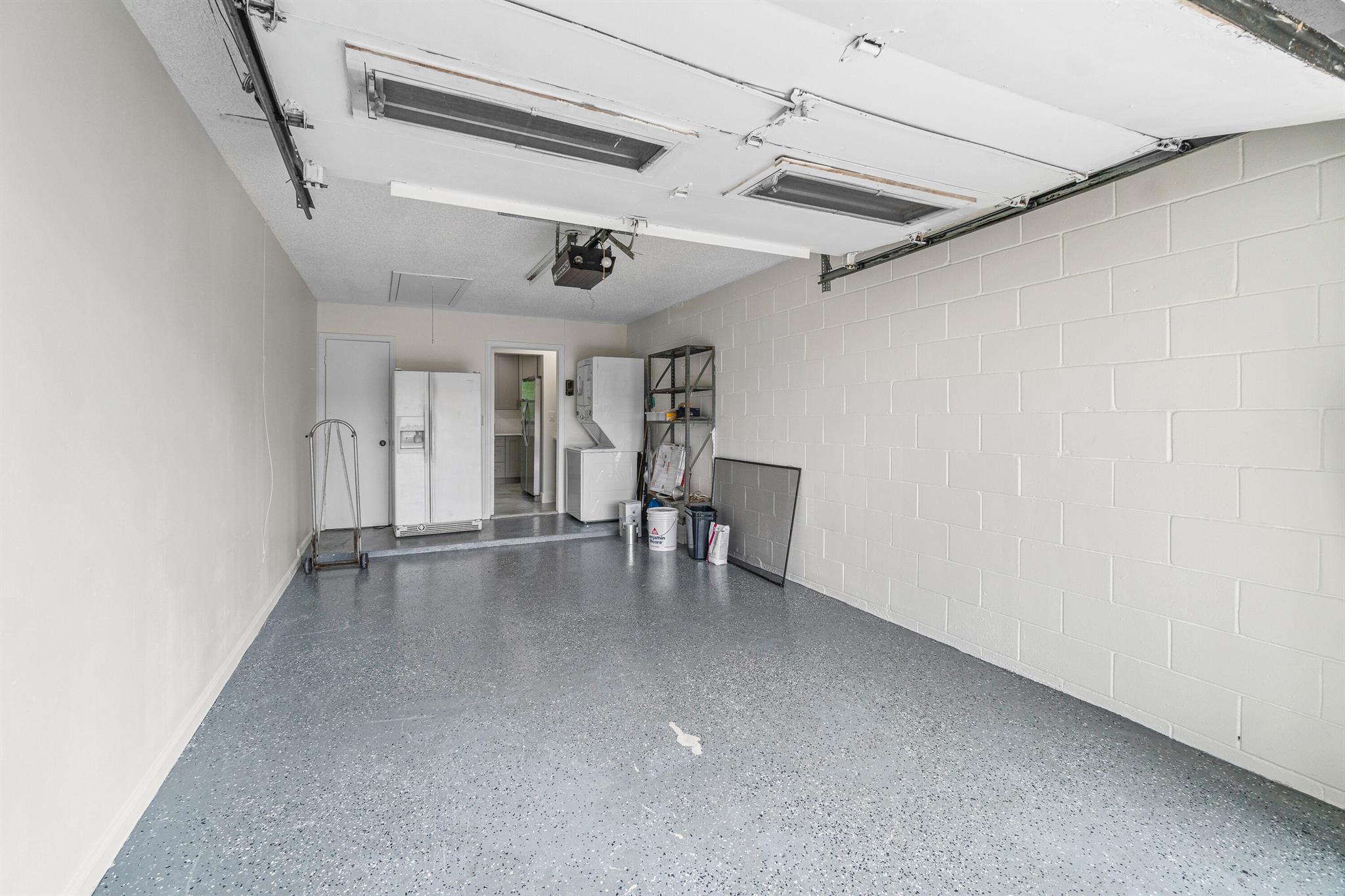 4657 Greentree Place A