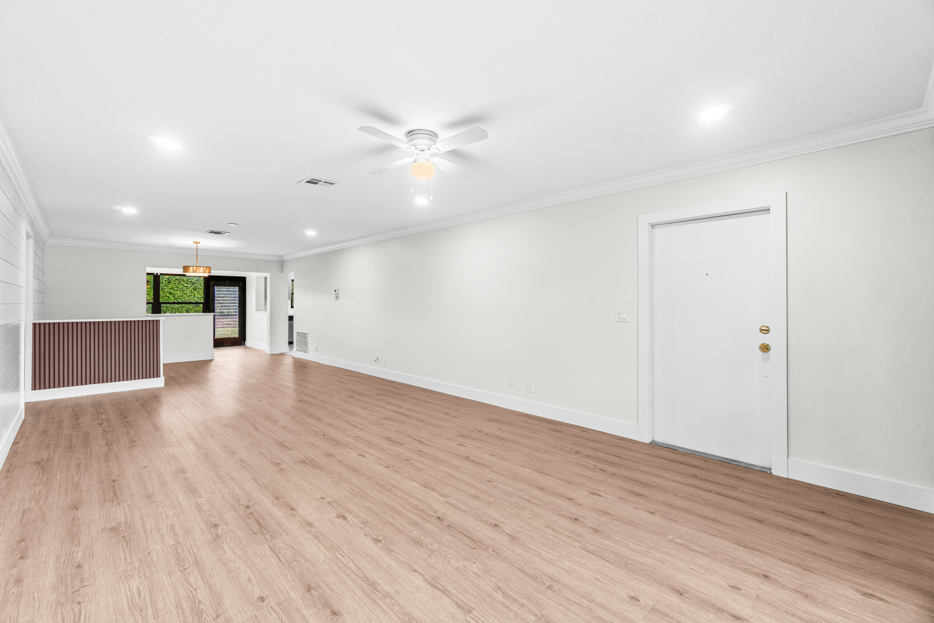 4657 Greentree Place A